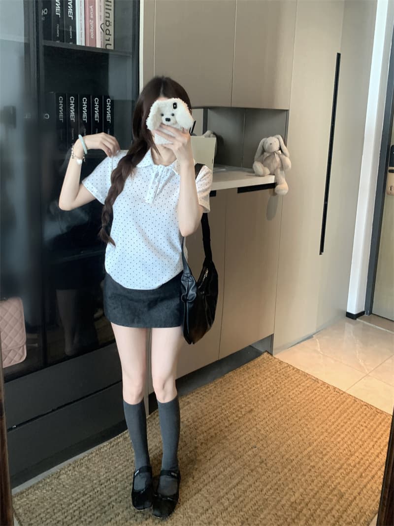 실사 정가 한 부서 달콤한 미적 감각 베이비 칼라 티셔츠 여름 여성 POLO 칼라 도트 무늬 별 버클 반팔 맨위 상세 이미지 8