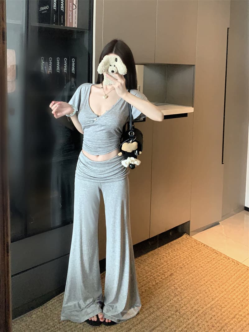 실사 정가 라이 경기 서울 깊은 V 넥 백리스 맨위 긴 바지 세트 여성 여름 핫걸 몸매 가꾸기 슬림해 보이는 투피스 세트