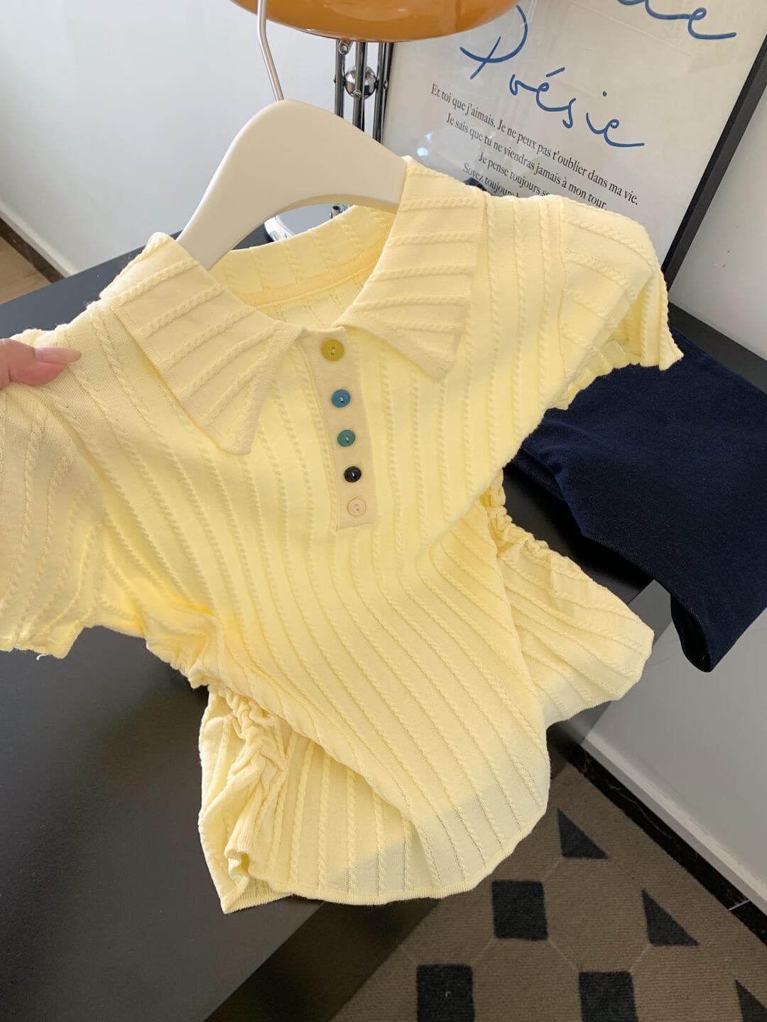 POLO 칼라 작은 셔츠 우유 황색 니트 반팔 티셔츠 이미지 2