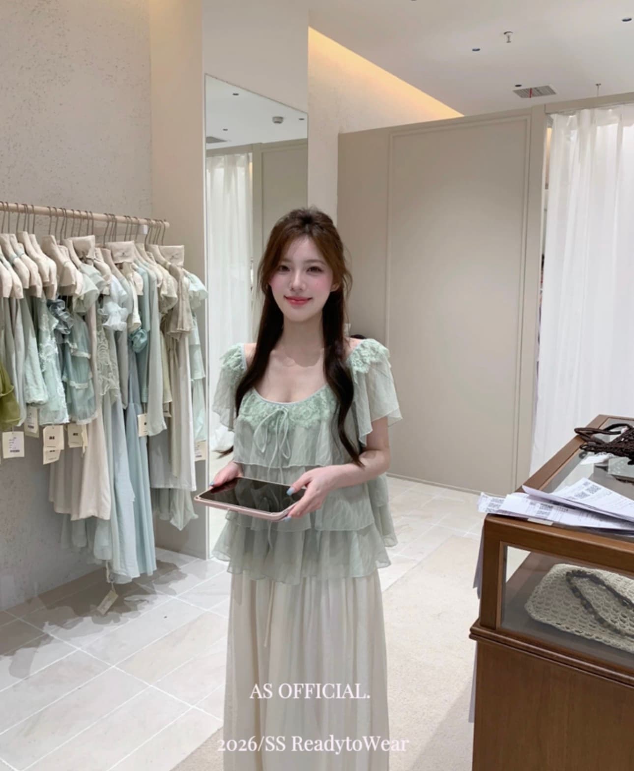 레이스 프릴 패치워크 레이스업 쉬폰 블라우스 상세 이미지 4