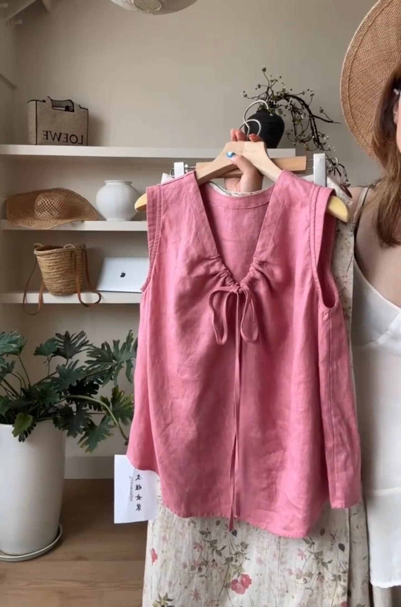 라스베리 분말 루즈핏 조끼 셔츠 상세 이미지 2