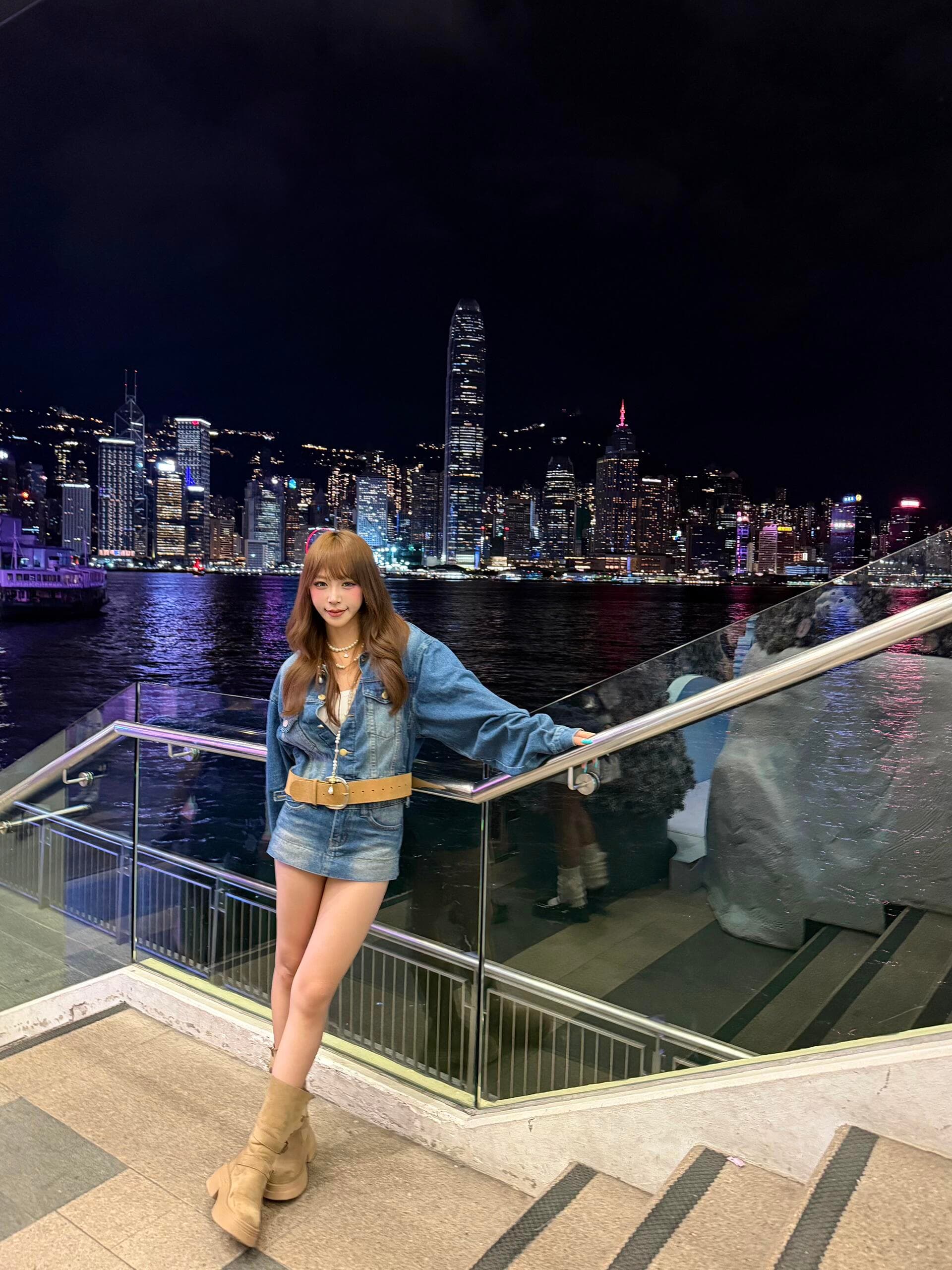 있음 선적 데님 세트 여성 2026 새로운 루즈핏 슬림해 보이는 재킷 순수한 욕망 로우 웨이스트 치마바지 세련된 투피스 세트 이미지 3
