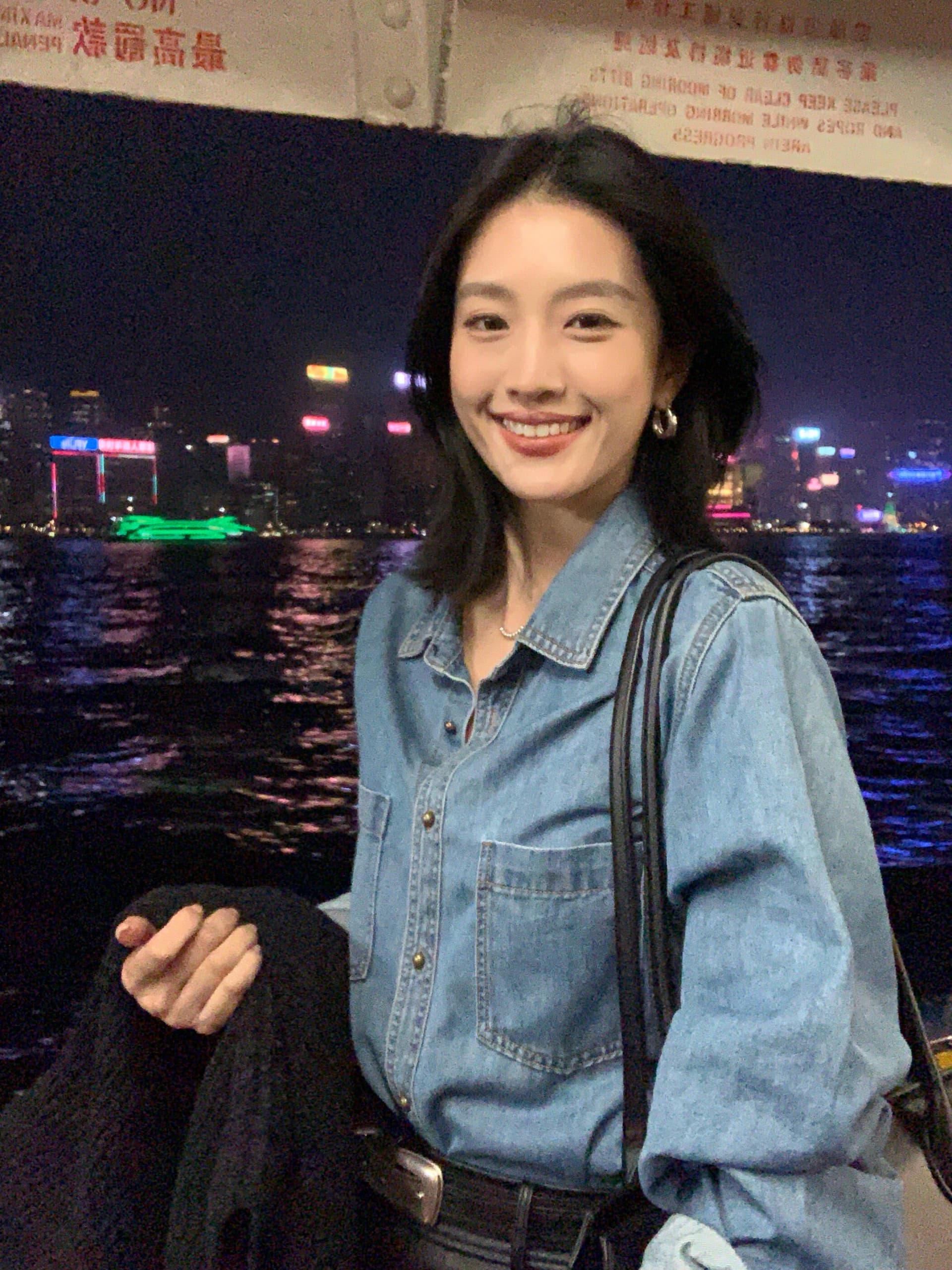 있음 선적 면 100% 질감 데님 여성 셔츠 봄 가을 캐주얼 루즈핏 긴팔 셔츠 재킷 파란색 맨위 상세 이미지 21