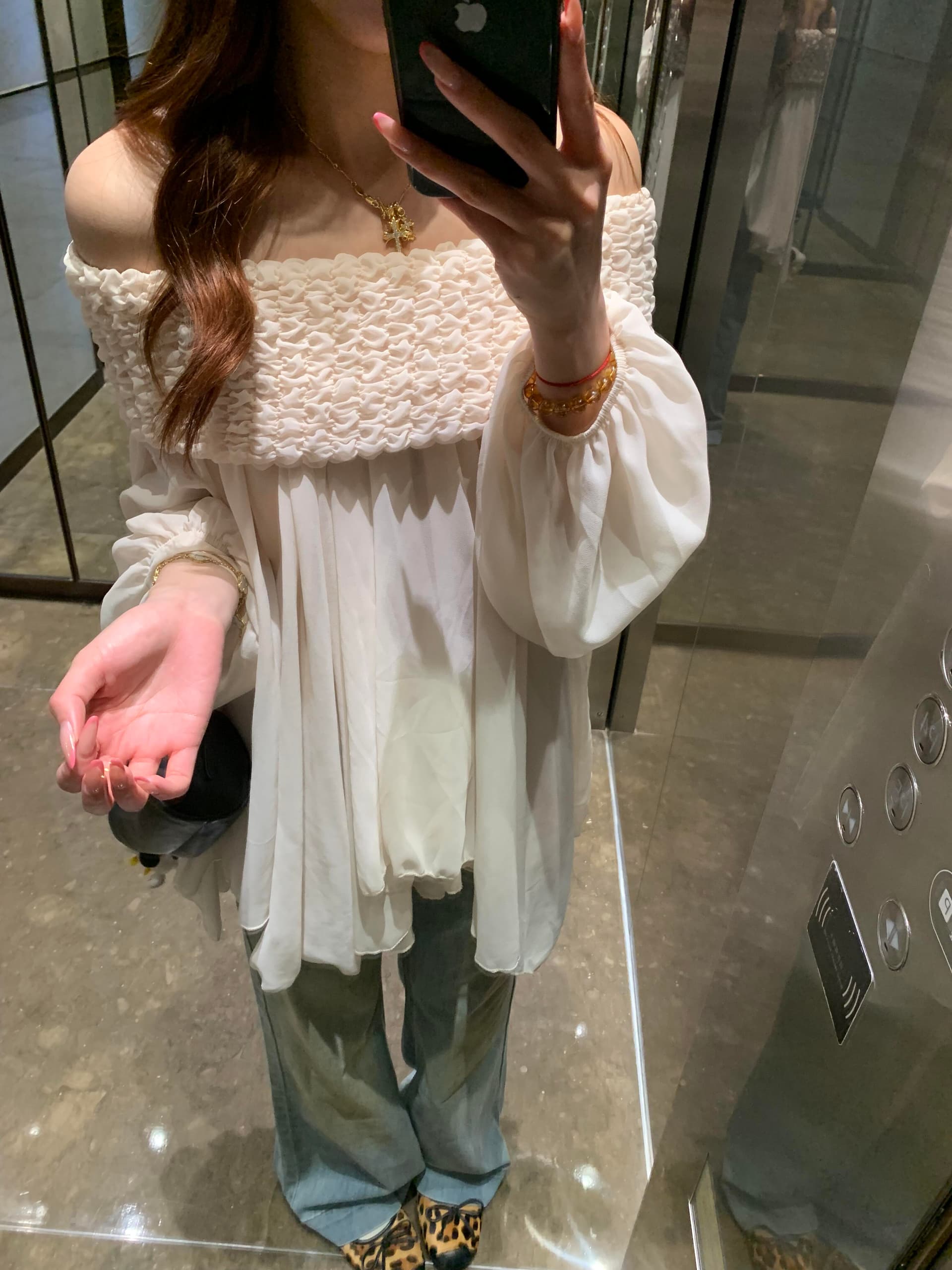있음 선적 프릴 연인 디자인 센스 요정 달콤함 무거운 작업 주름 보트넥 오프숄더 쉬폰 블라우스 맨위 상세 이미지 33