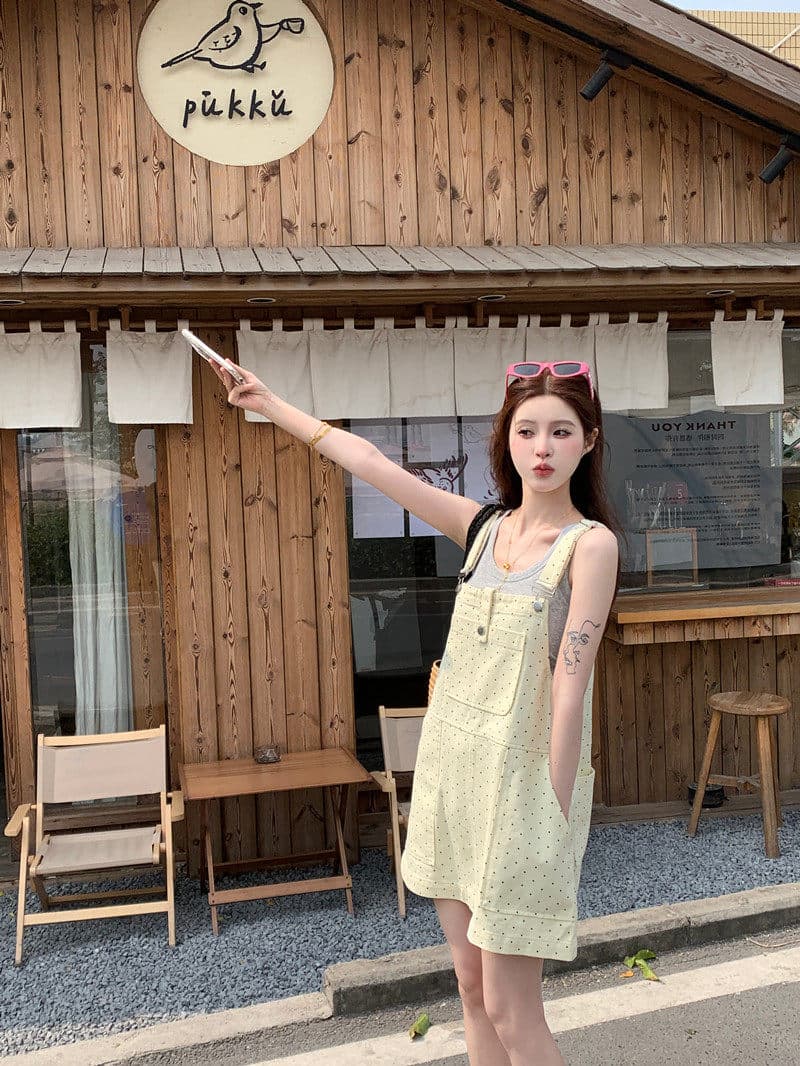 데님 순면 다용도 여름 여성 의류 가슴 주머니 연령 감소 도트 무늬 멜빵 스커트 허리 수축 드레스 하이웨이스트 슬림해 보이는 상세 이미지 15