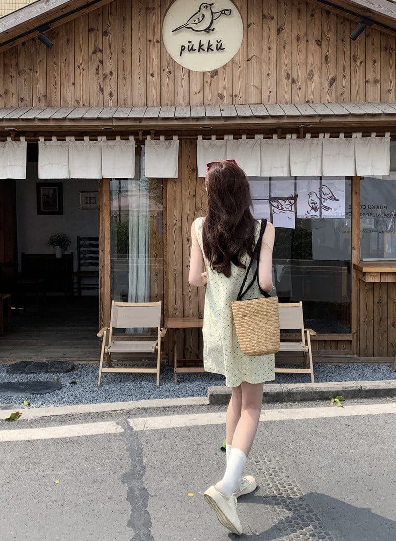 데님 순면 다용도 여름 여성 의류 가슴 주머니 연령 감소 도트 무늬 멜빵 스커트 허리 수축 드레스 하이웨이스트 슬림해 보이는 상세 이미지 16