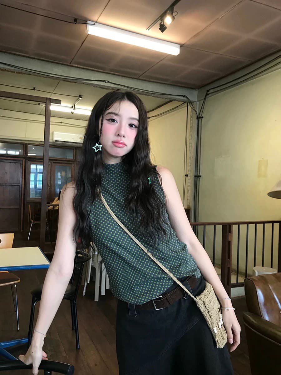 불규칙 데님 반신 스커트 여성 여름 중간 길이 레트로 디자인 센스 작은 대중 검정색 하이웨이스트 A라인 스커트 이미지 3