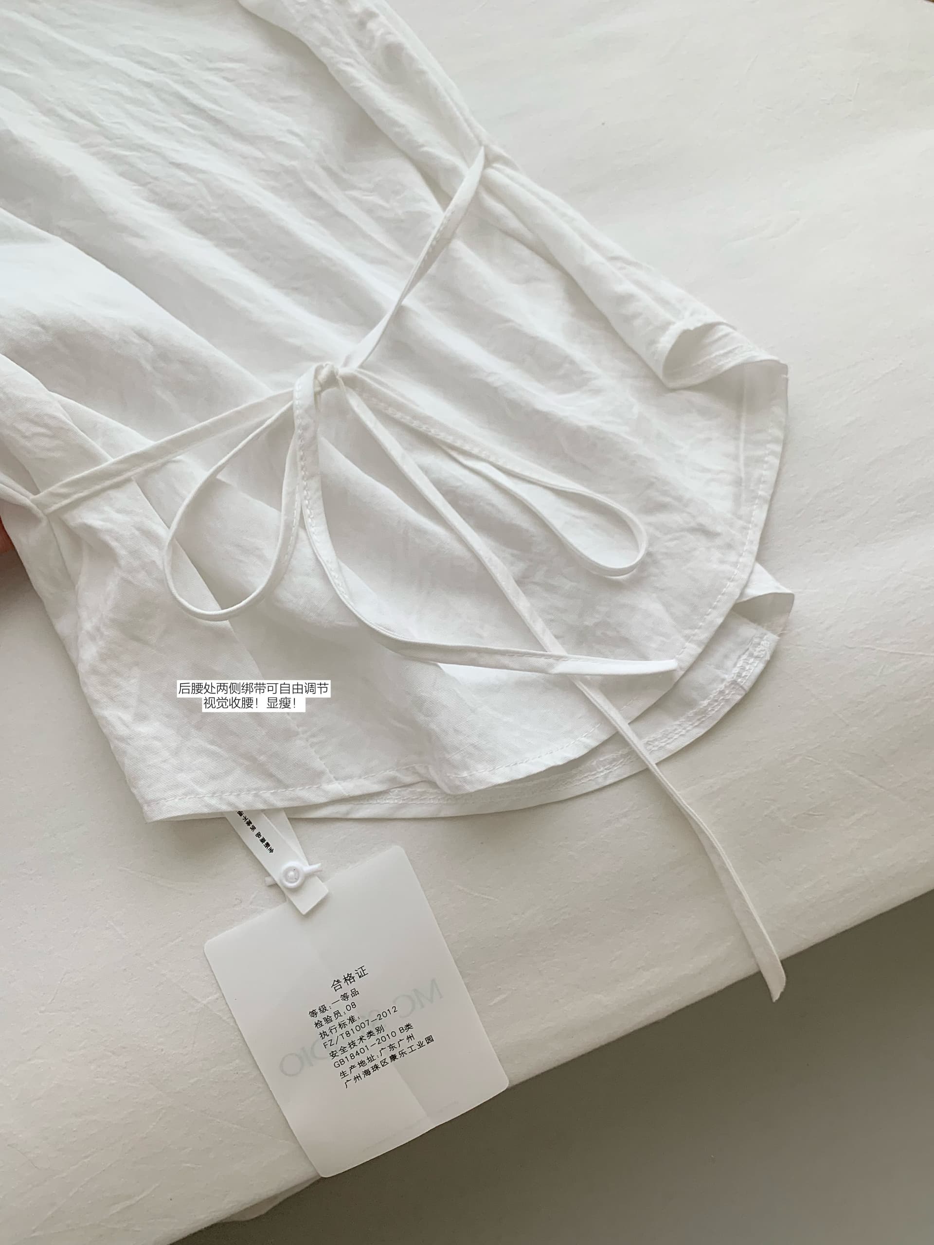 레드 맨 파빌리온 셔츠 여자 2026 새로운 여름 프랑스식 맨위 고유 한 아름다운 자이언트 잘 생긴 몸매 가꾸기 쇼트 스타일 셔츠 상세 이미지 17