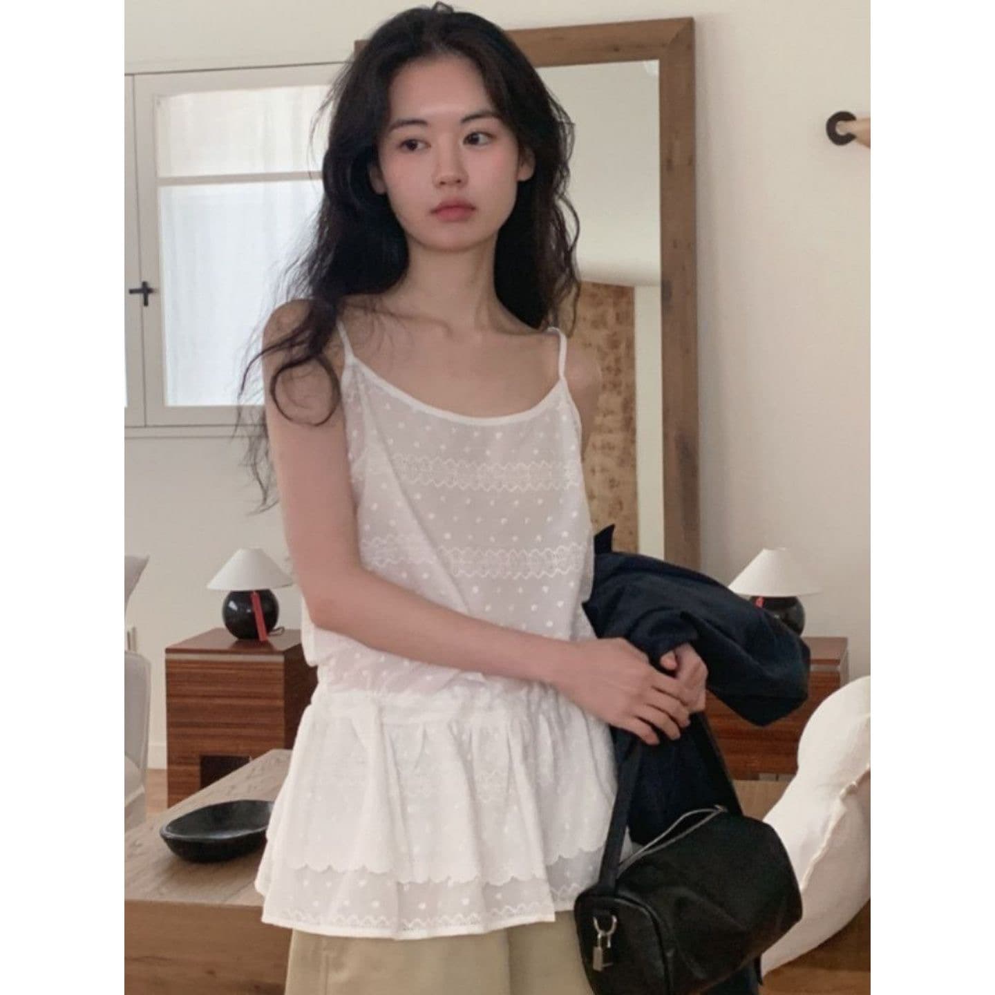 광저우 원본 자카드 달콤한 스타일 화이트 레이스 슬립 부드러운 품격 허리 수축 맨위 여성 상세 이미지 5