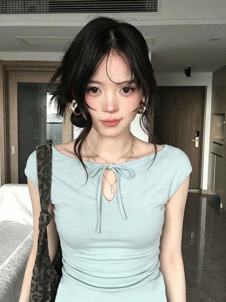 홀로우 아웃 레이스업 반팔 티셔츠 여성 몸매 가꾸기 긍정적 인 어깨 의류 이미지 3