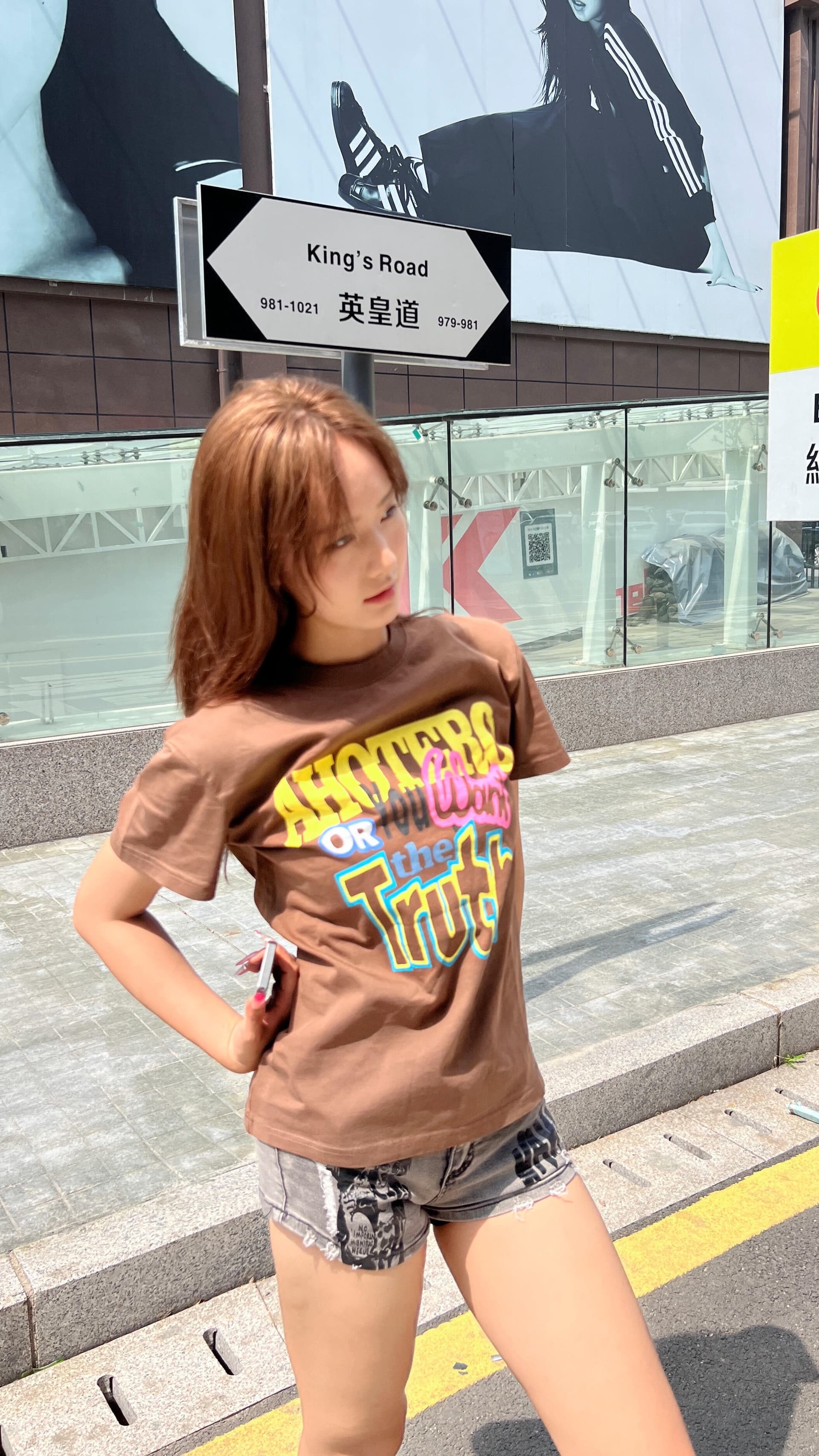 아메리칸 레트로 라운드 넥 프린트 반팔 티셔츠 상세 이미지 4