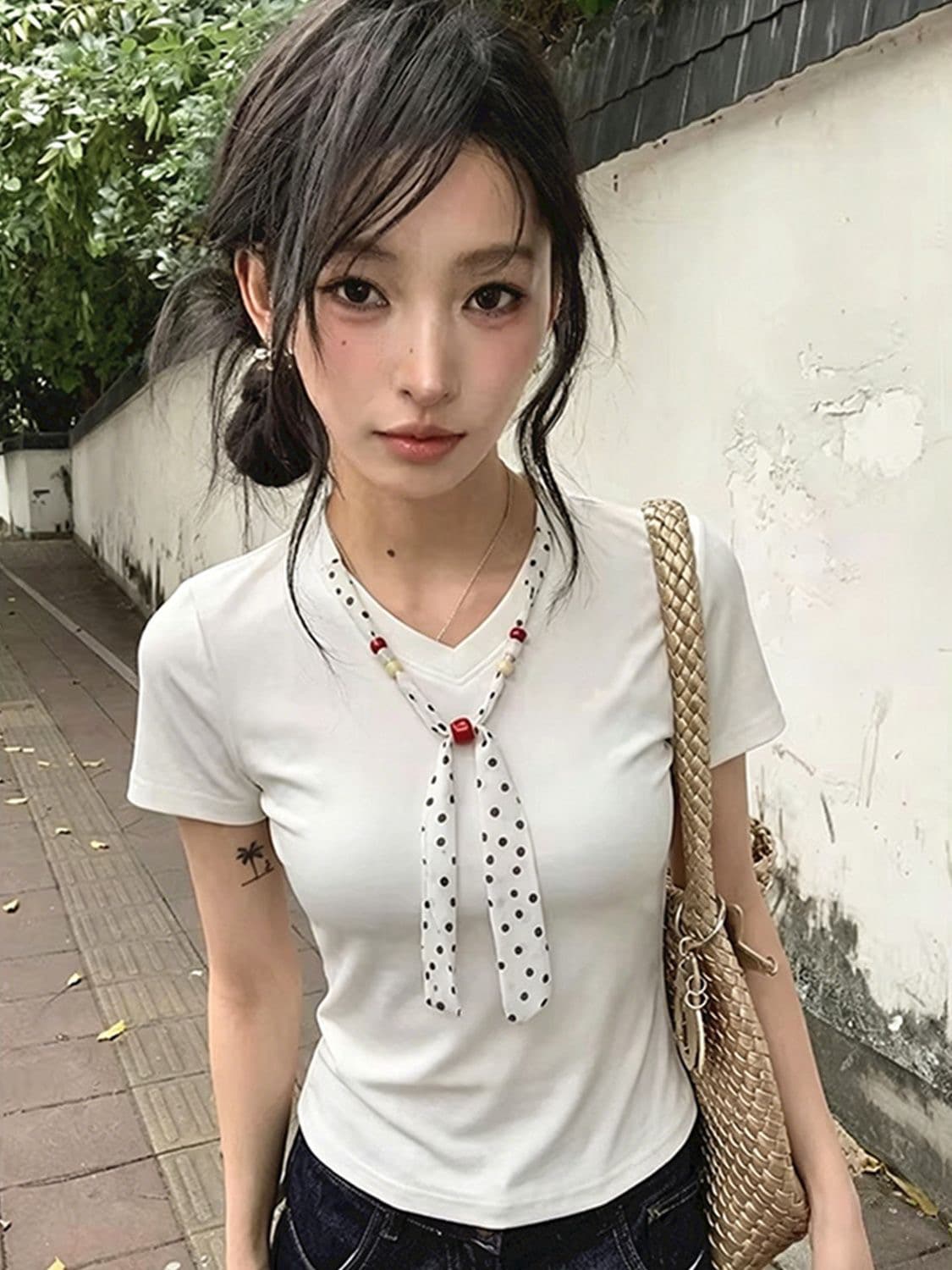 210 그램 40 순면 도트 무늬 스카프 레이스업 V넥 반팔 티셔츠 여성 몸매 가꾸기 맨위 이미지 3
