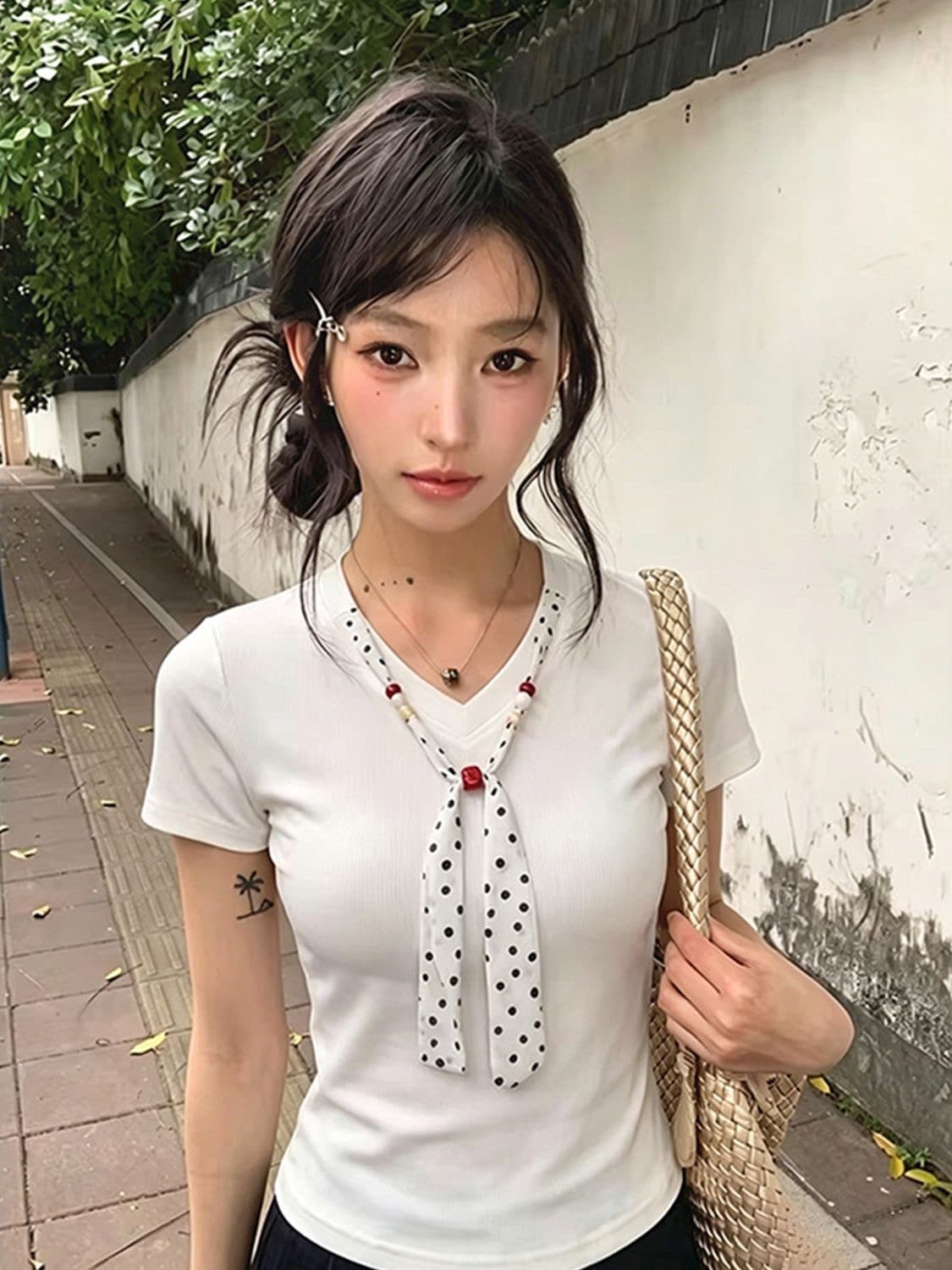 210 그램 40 순면 도트 무늬 스카프 레이스업 V넥 반팔 티셔츠 여성 몸매 가꾸기 맨위 이미지 4