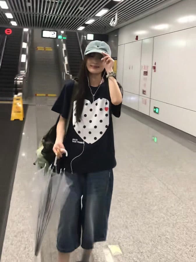 높은 품질 순면 230 크 빗질하다 닫기 루즈핏 프린트 반팔 티셔츠 이미지 4