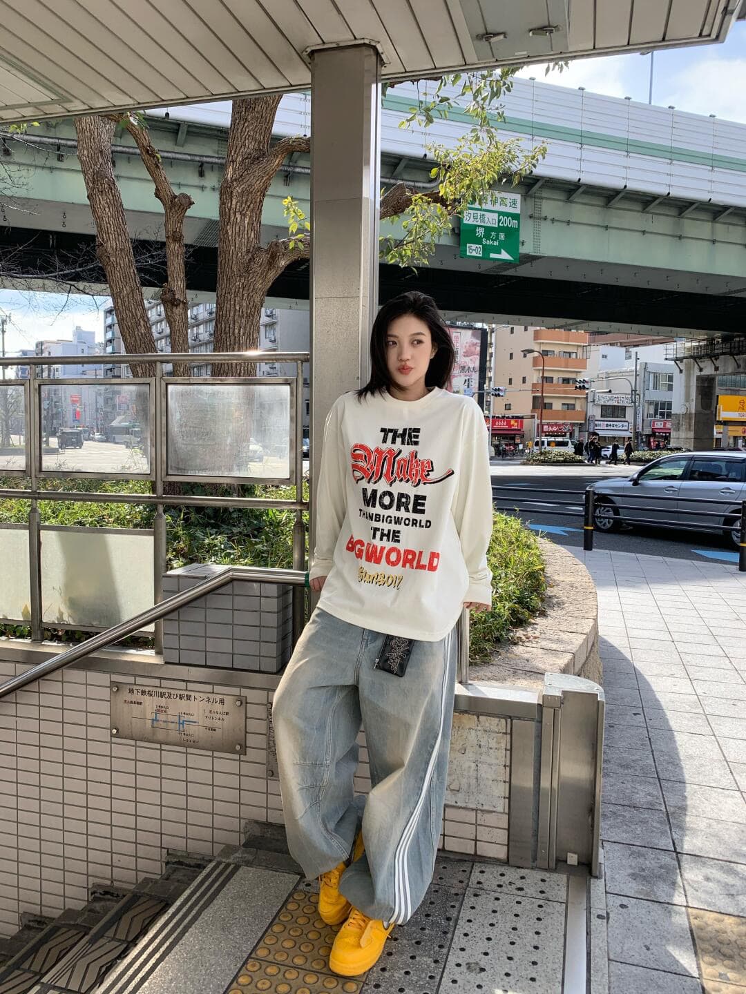 무거운 순면 빗질하다 닫기 영어 알파벳 프린트 루즈핏 긴팔 티셔츠 이미지 3