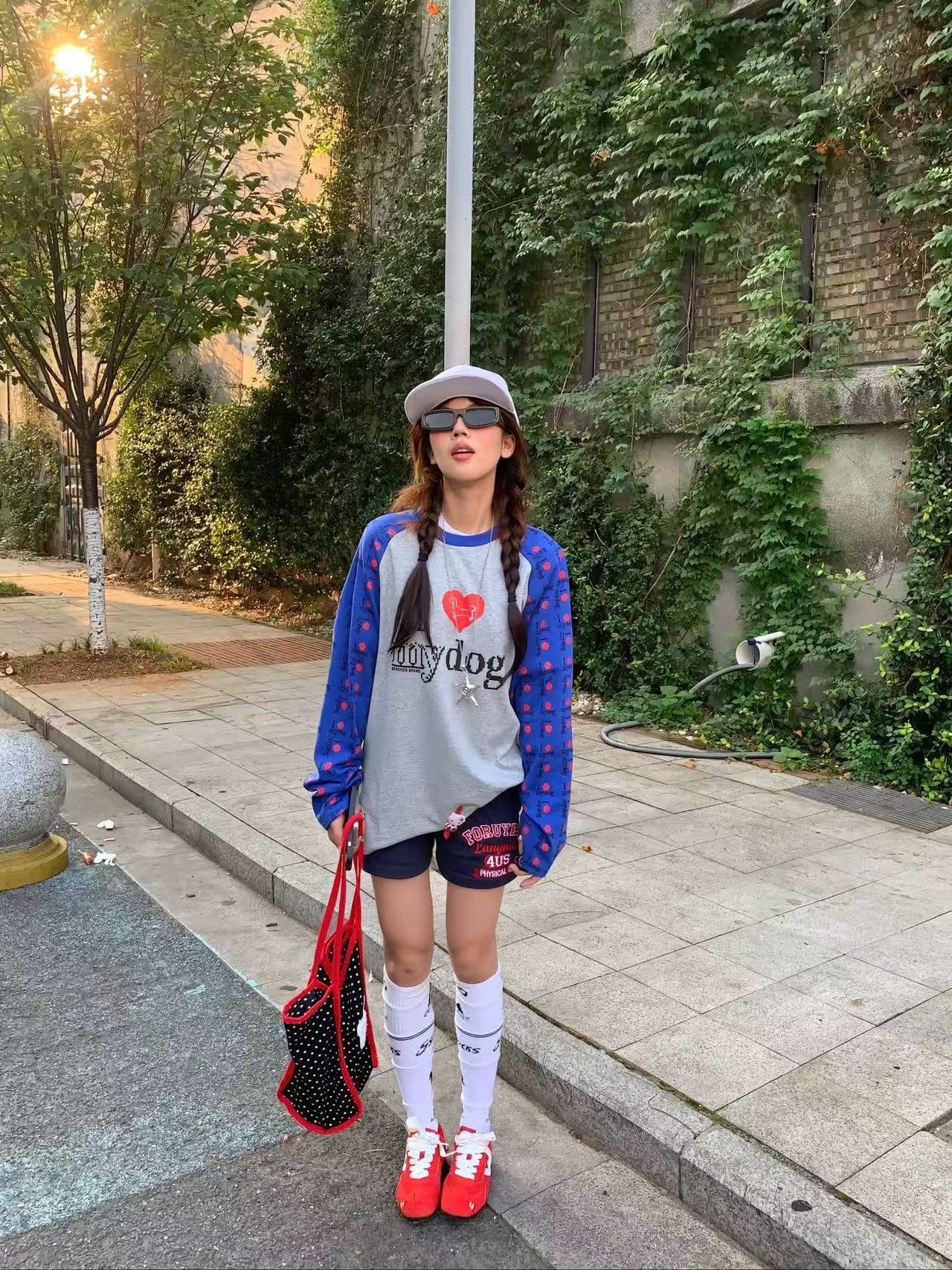좋은 품질 솜씨 원본 대 핏 스타일 패키지 칼라 어깨 기사 두 바늘 19 지점 220 그램 순면 상세 이미지 4