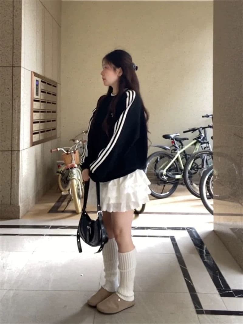광저우 순수한 Mianhua 면 복합 얇은 스타일 털이 있는 자수 페이크 레이어드 상세 이미지 5
