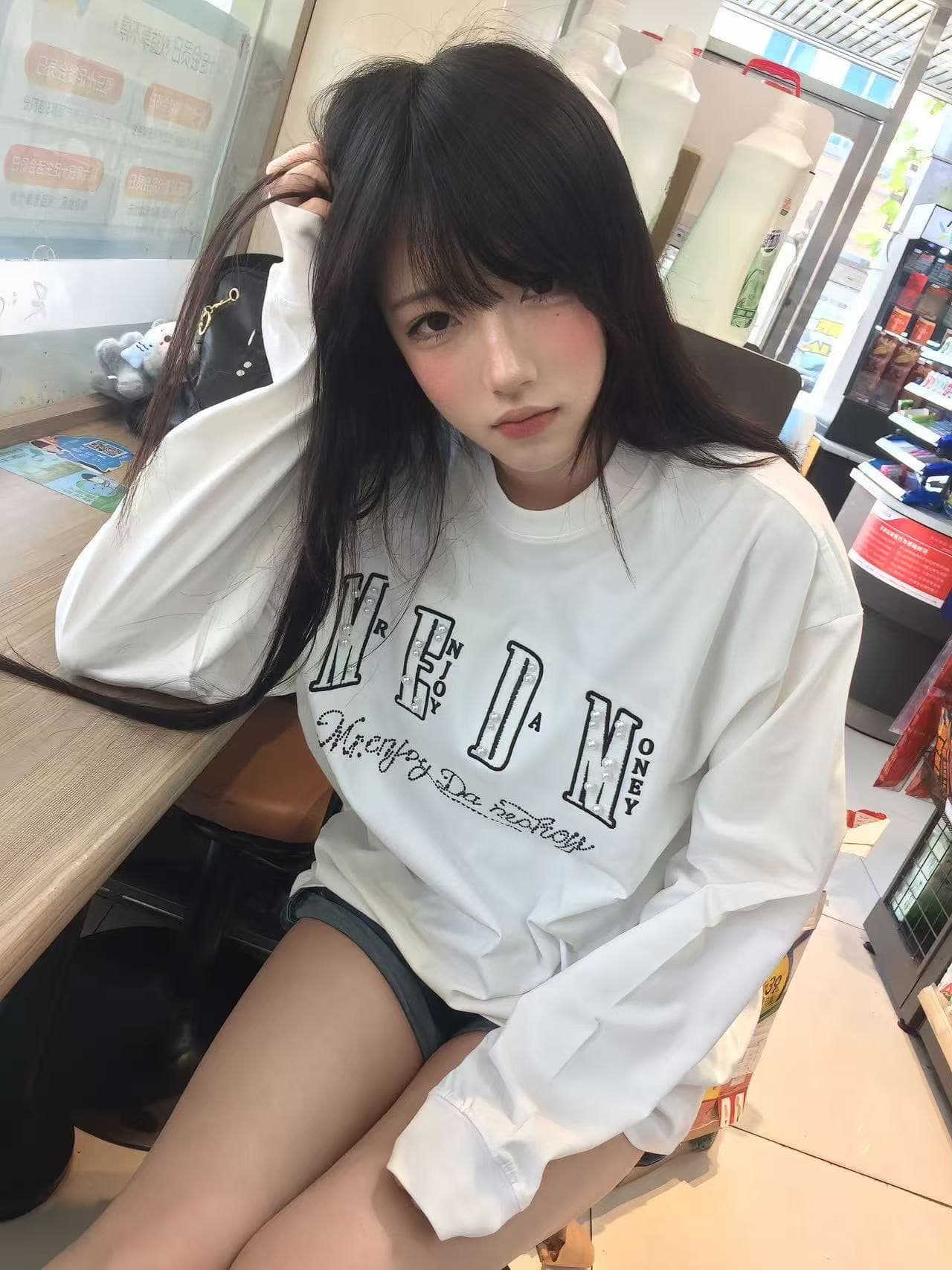원본 작은 샤넬 스타일 자수 비즈 박기 핫픽스 19 지점 220 그램 순면 긴팔 티셔츠 상세 이미지 1