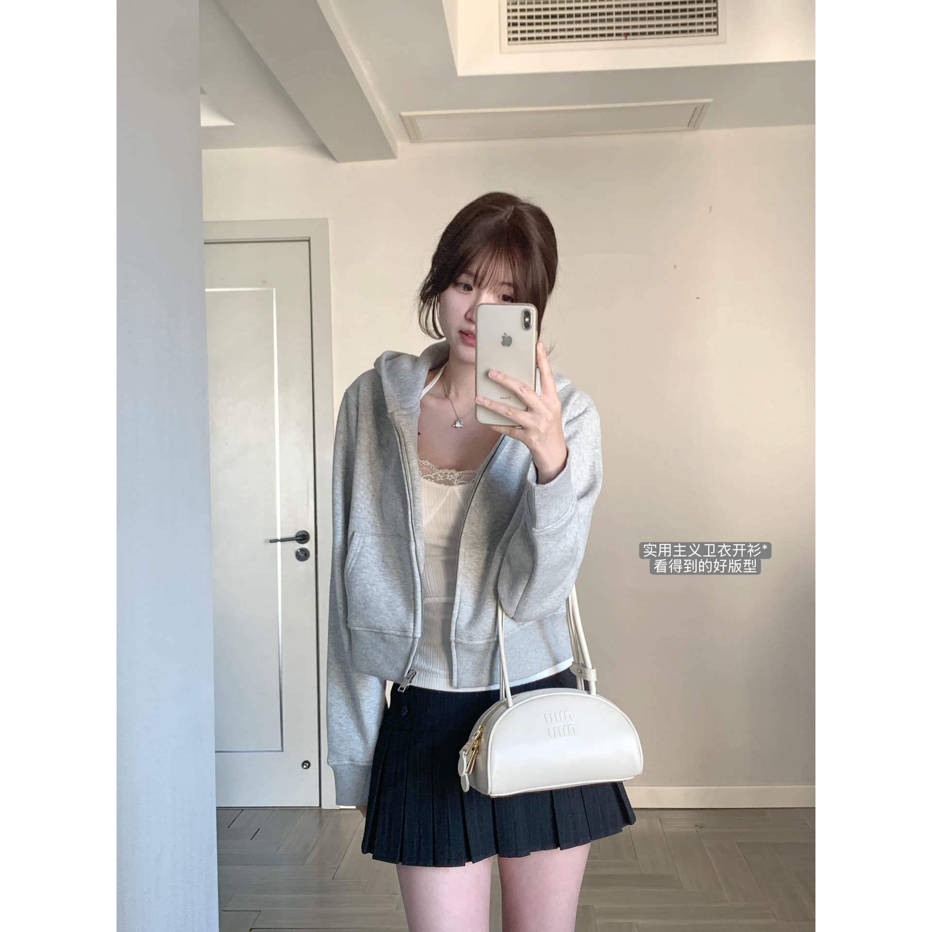 얇은 스타일 털이 있는 높은 품질 구슬 조각 자수 이후 패키지 칼라 순수한 Mianhua 면 칫솔질 복합 후드티 이미지 5