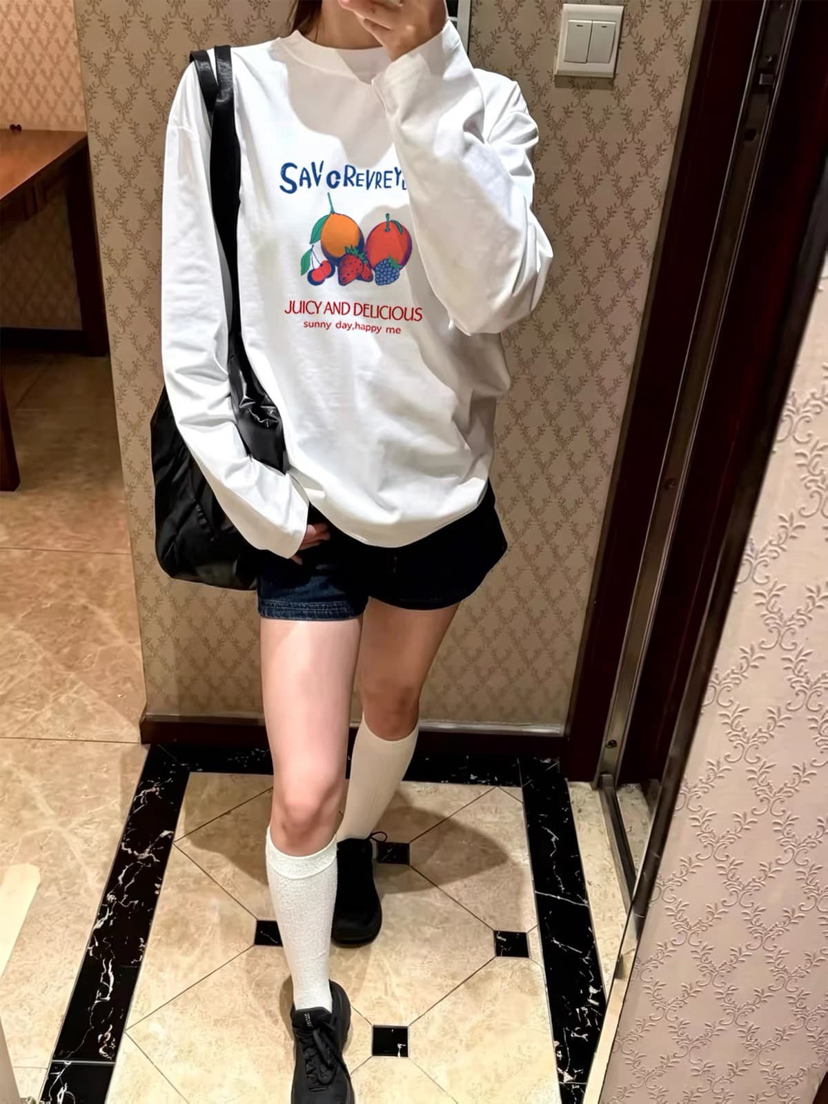 높은 품질 순면 200그램 21 빗질하다 정밀 프린트 가을 루즈핏 긴팔 티셔츠 여성 상세 이미지 1