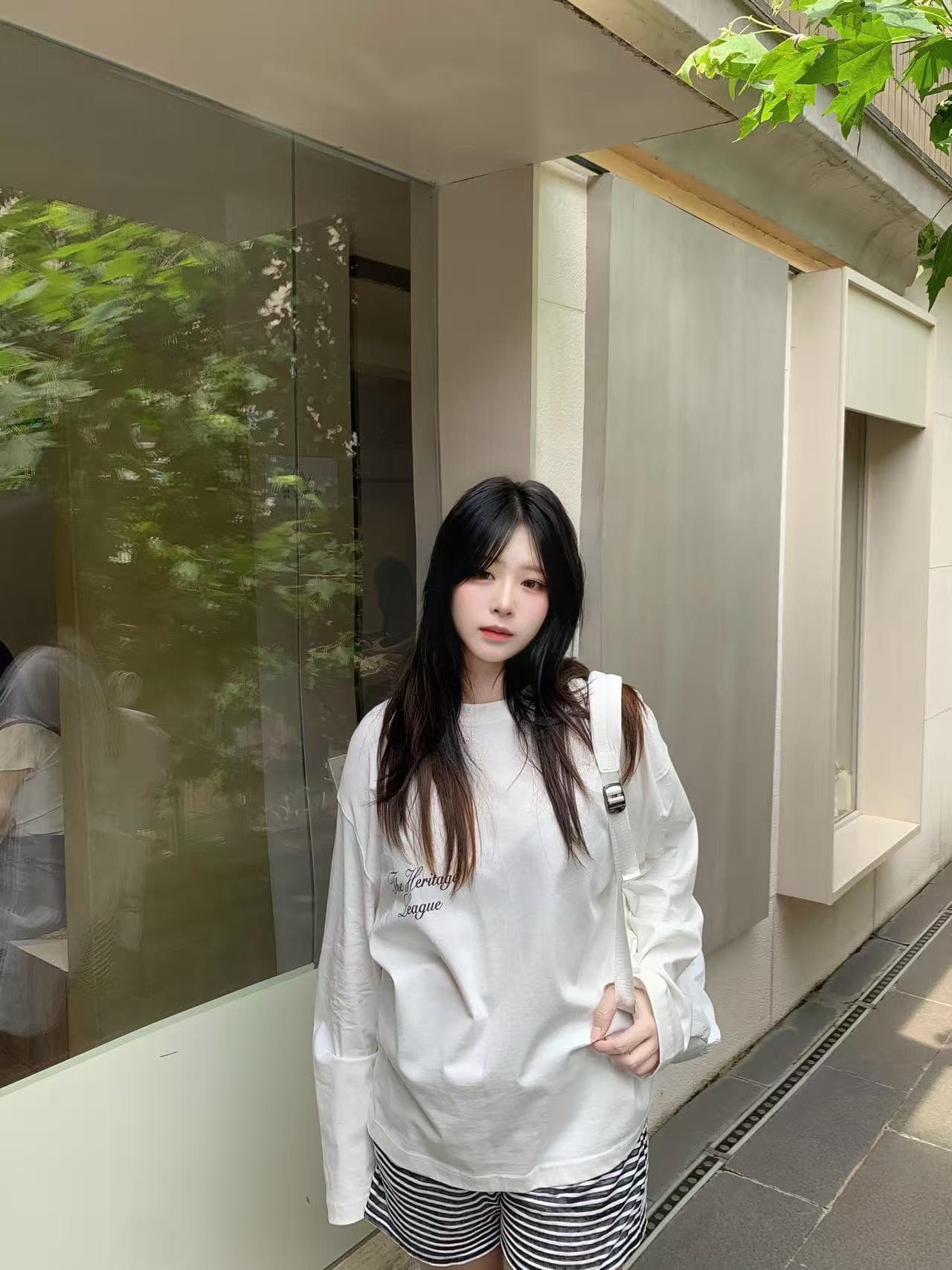 높은 품질 순면 200그램 21 빗질하다 정밀 프린트 가을 루즈핏 긴팔 티셔츠 여성 이미지 3
