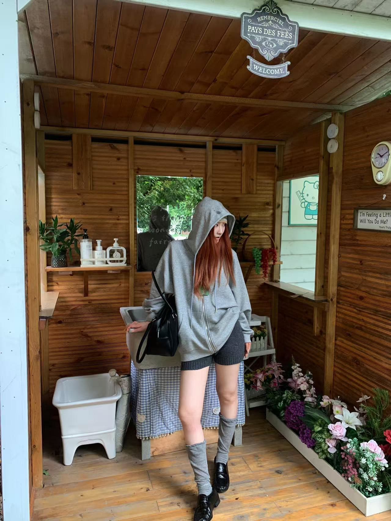 순수한 Mianhua 면 복합 얇은 스타일 320 그램 털이 있는 420g 헝겊 느낌 단색 루즈핏 후드티 재킷 상세 이미지 2