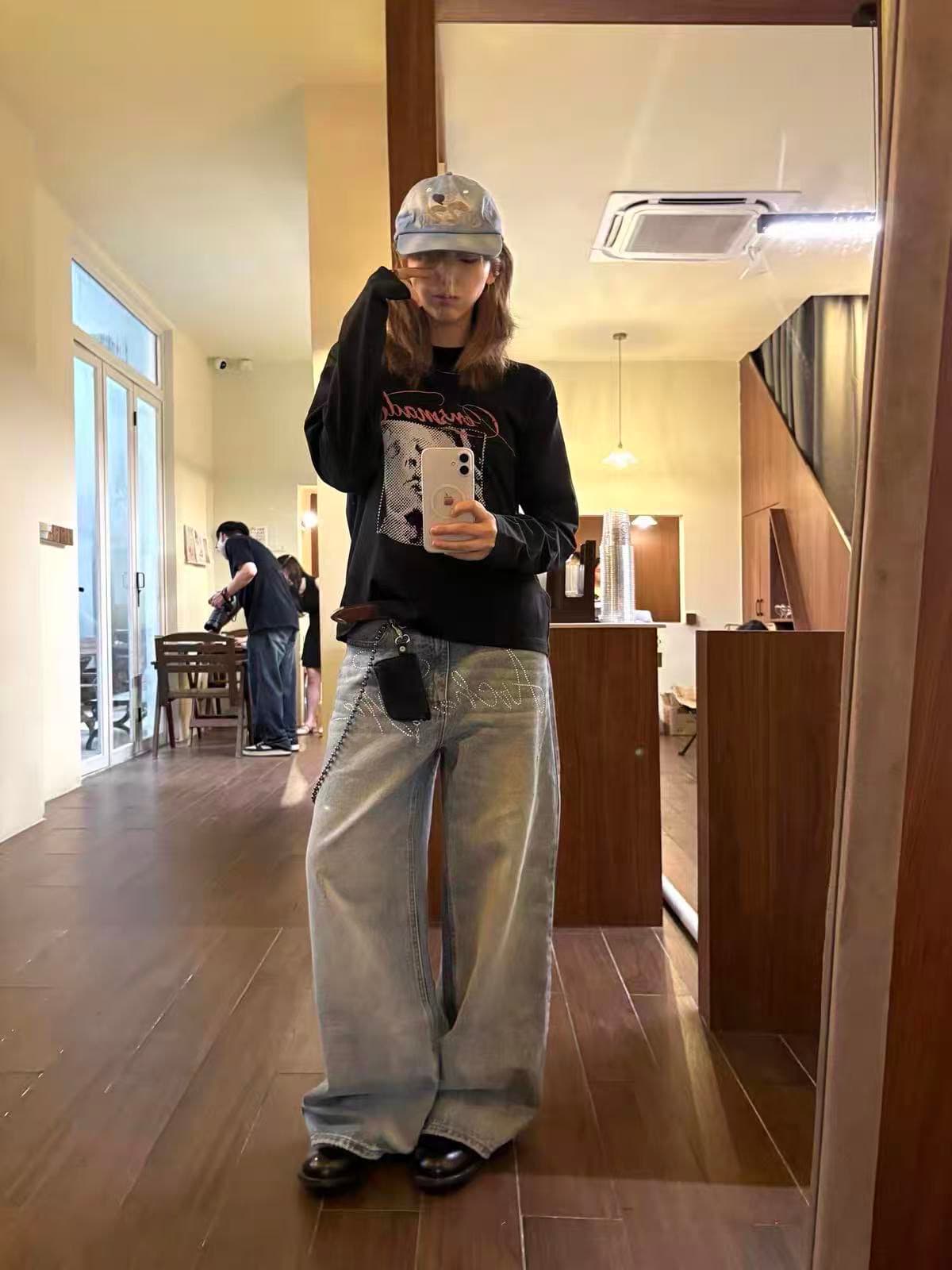 높은 품질 순면 200그램 21 빗질하다 정밀 프린트 가을 루즈핏 긴팔 티셔츠 여성 상세 이미지 1