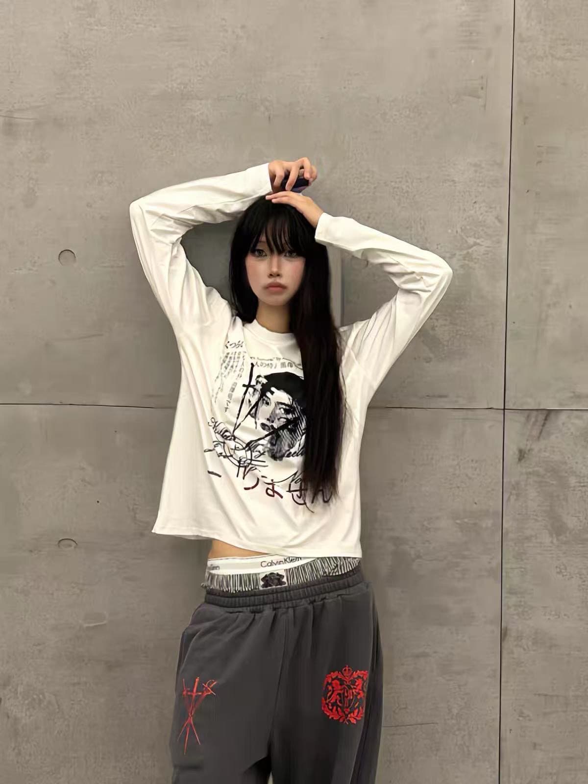 200그램 순면 당겨서 어깨 테두리 프린트 루즈핏 만나는 긴팔 티셔츠 이미지 3