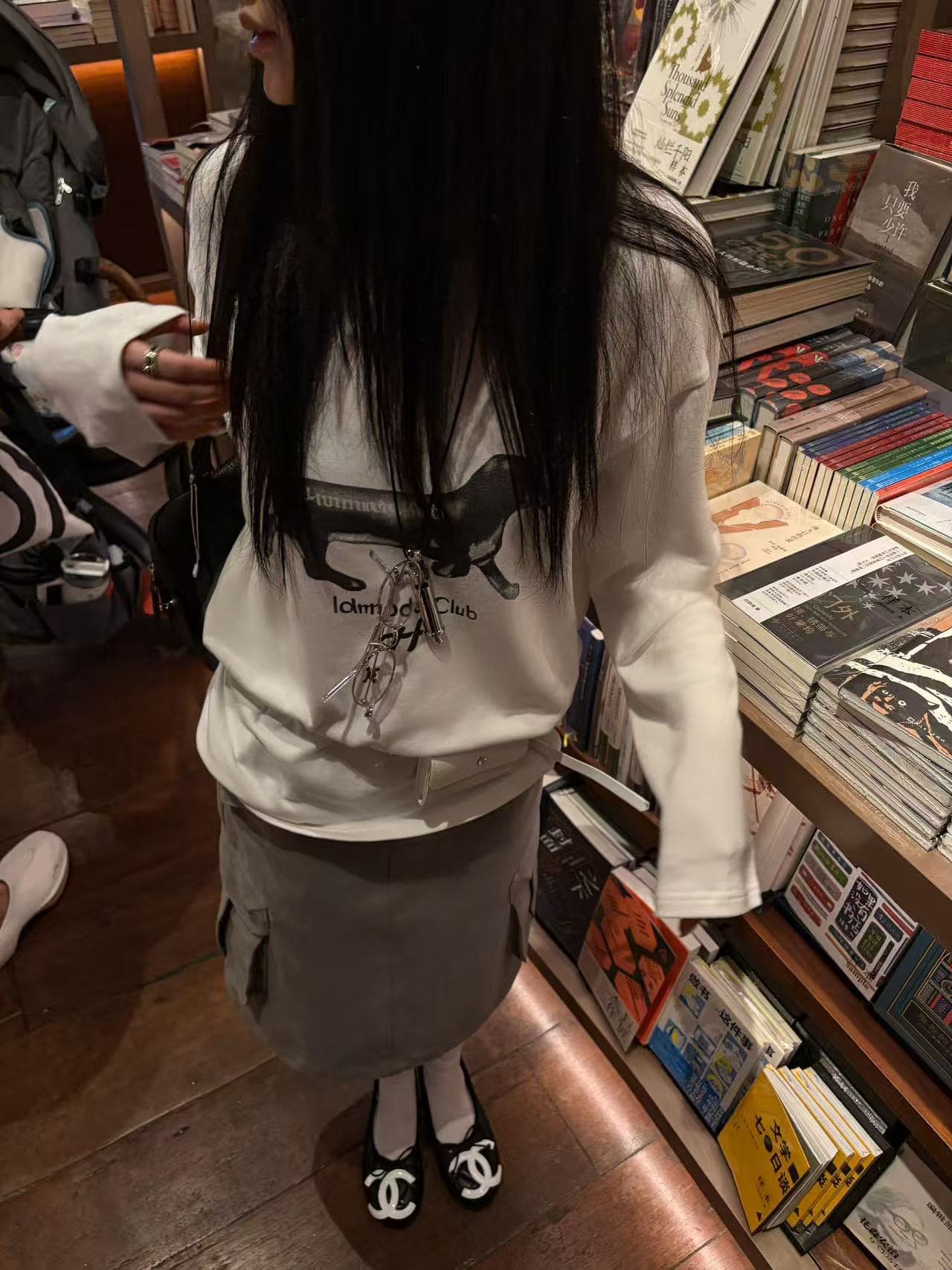 높은 품질 순면 200그램 21 빗질하다 정밀 프린트 가을 루즈핏 긴팔 티셔츠 여성 상세 이미지 1