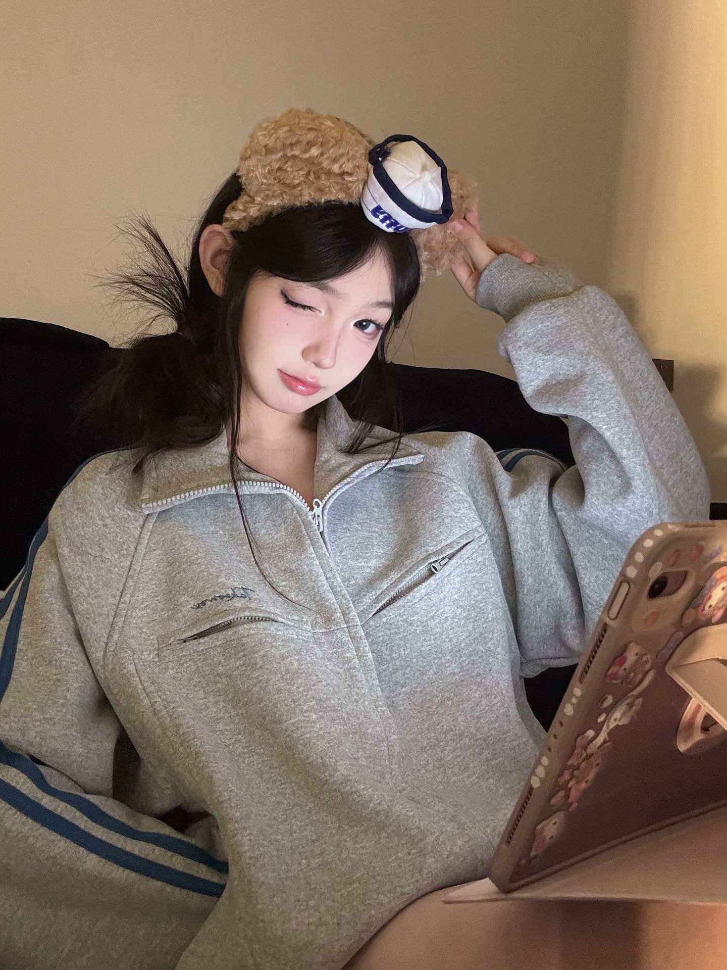 얇은 스타일 털이 있는 원본 솜씨 압력 라인 자수 순수한 Mianhua 면 복합 후드티 재킷 상세 이미지 3