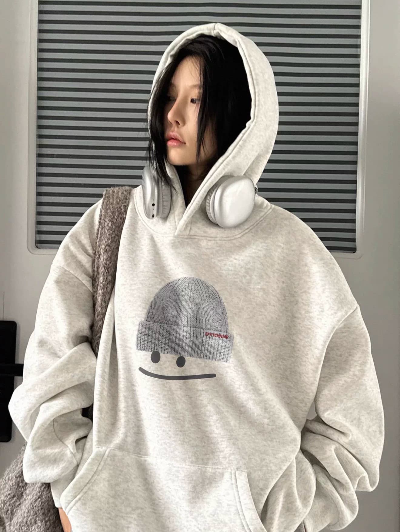 후아 면 복합 없음 모자 로프 있음 주머니 후드 티 스웨터 여성 프린트 얇은 스타일 털이 있는 상세 이미지 4