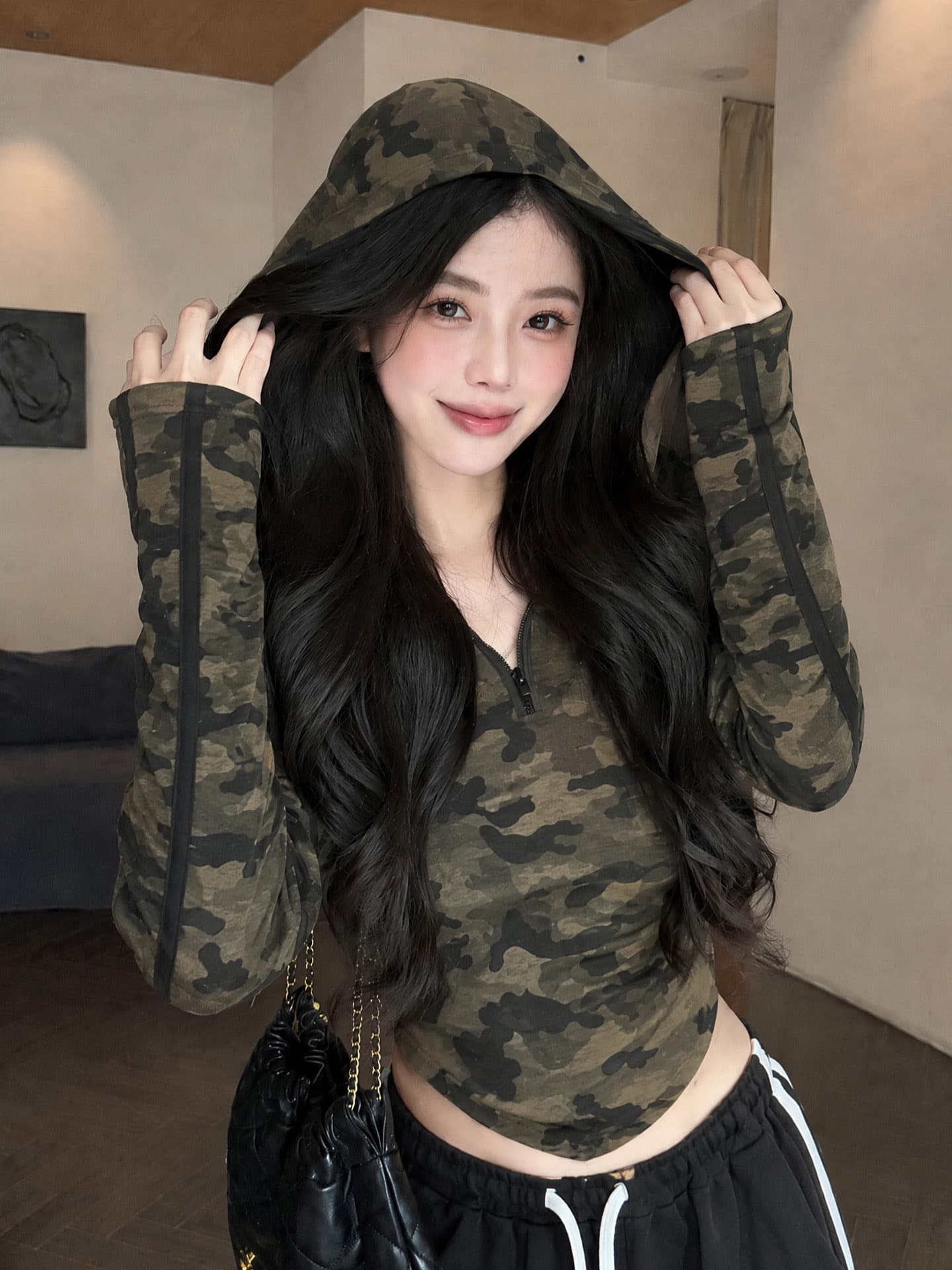 카모플라주 홀치기 염색 긴팔 티셔츠 여성 이른 가을 한국 스타일 후드 몸매 가꾸기 쇼트 스타일 핫걸 맨위 여성 상세 이미지 1