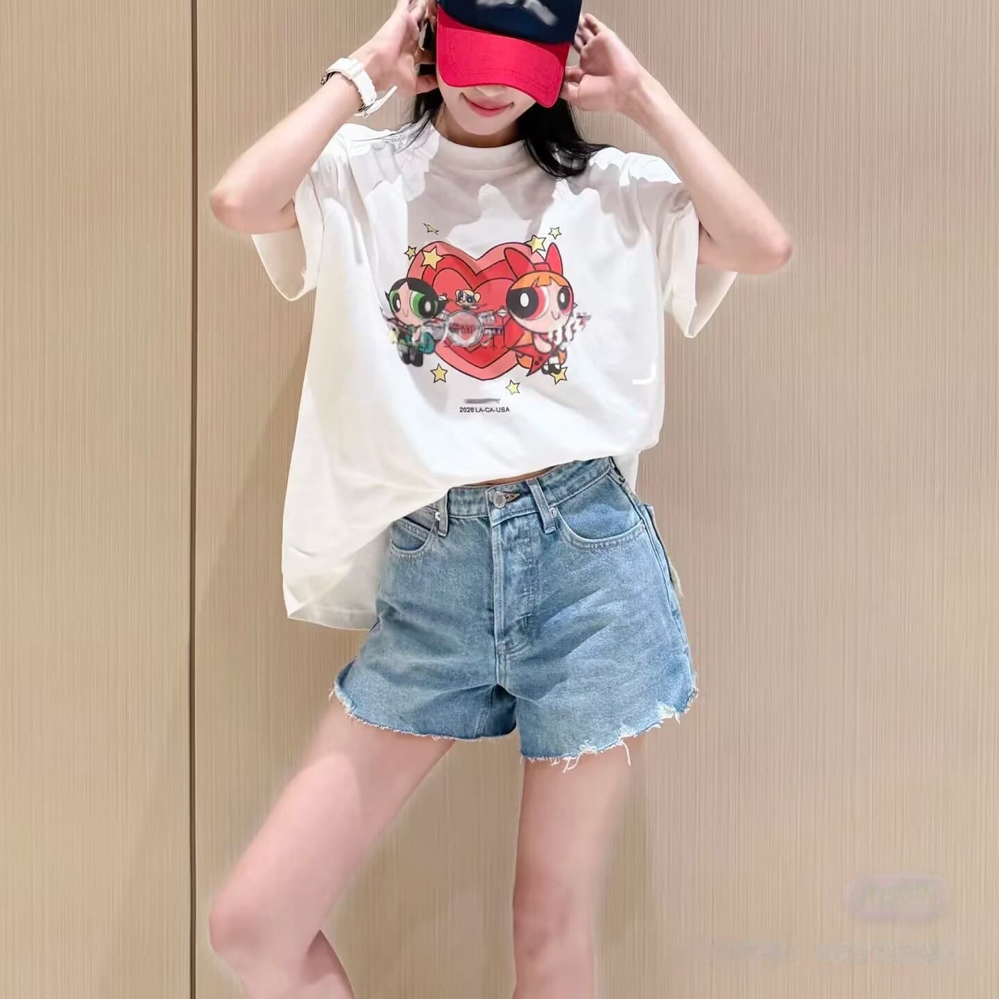 찢어진 부분 마 오래된 알파벳 엠보싱 루즈핏 슬림해 보이는 청바지 반바지 여성 26 봄 여름 새로운 바지 이미지 2