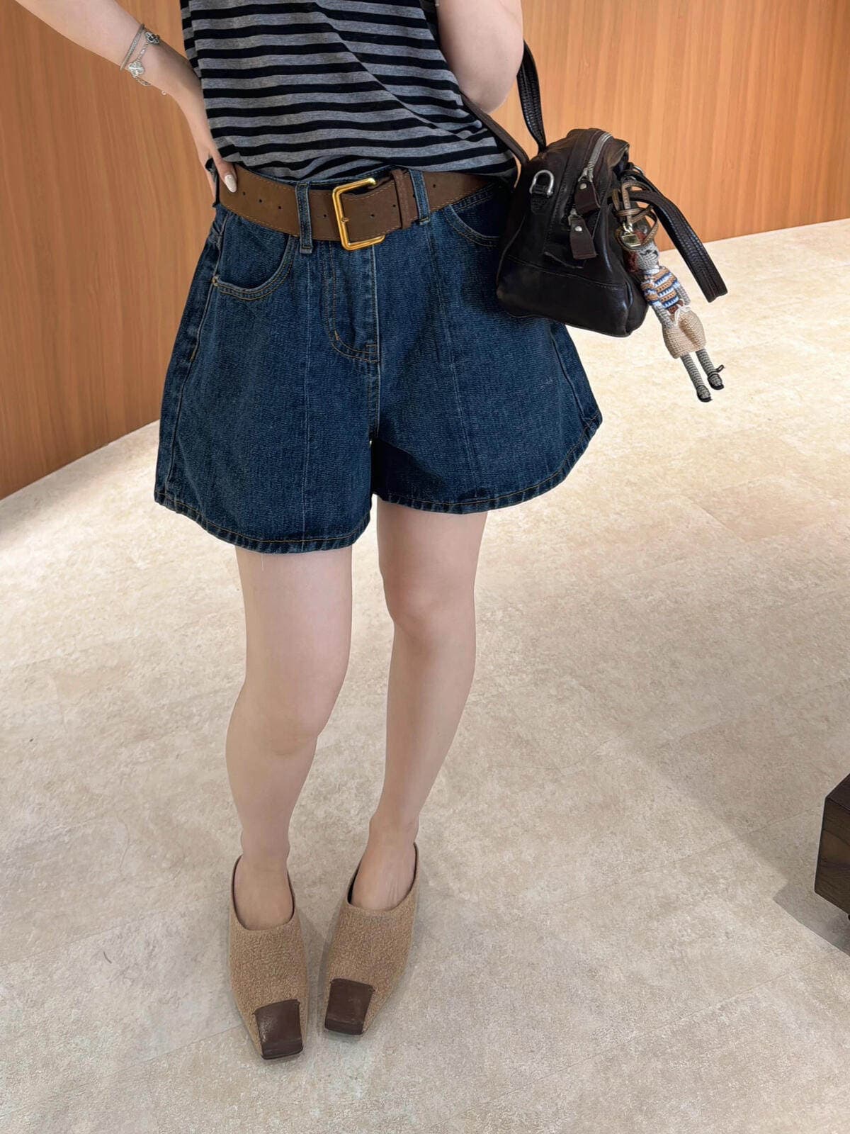 jny-26 여름 켜기 새로운 아메리칸 레트로 워싱 마 오래된 거친 가장자리 하이웨이스트 데님 반바지 벨트 포함 9276 상세 이미지 6