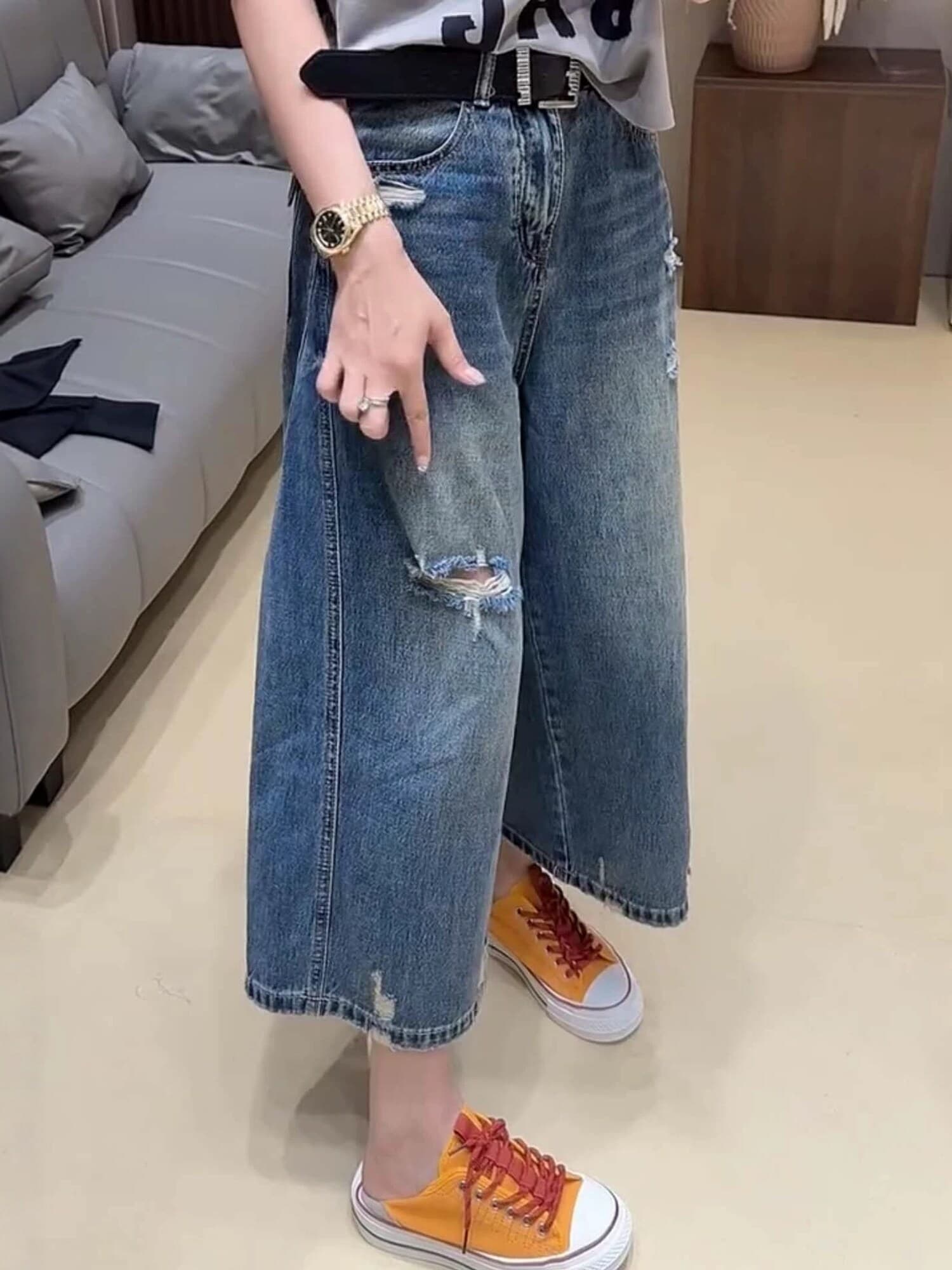 유럽 상품 찢어진 부분 넓은 다리 청바지 여성 여름 새로운 레트로 블루 하이웨이스트 루즈핏 슬림해 보이는 캐주얼 8 점 스트레이트 팬츠 이미지 2
