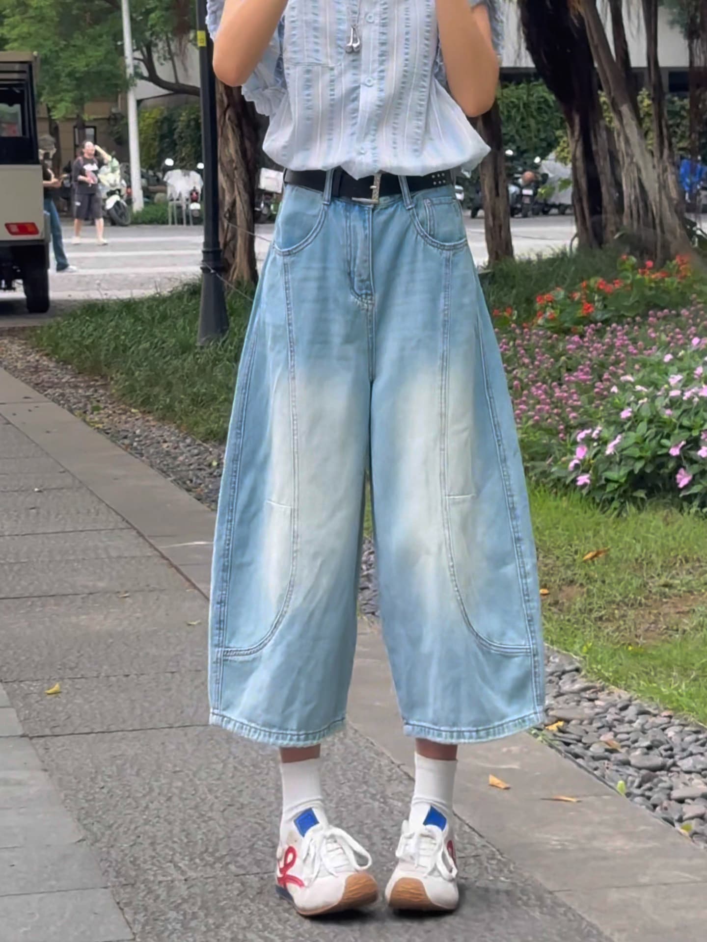 레트로 다용도 워싱 8 점 넓은 다리 청바지 여성 여름 얇은 스타일 2026 새로운 하이웨이스트 루즈핏 슬림해 보이는 모통이 칼 바지 이미지 2