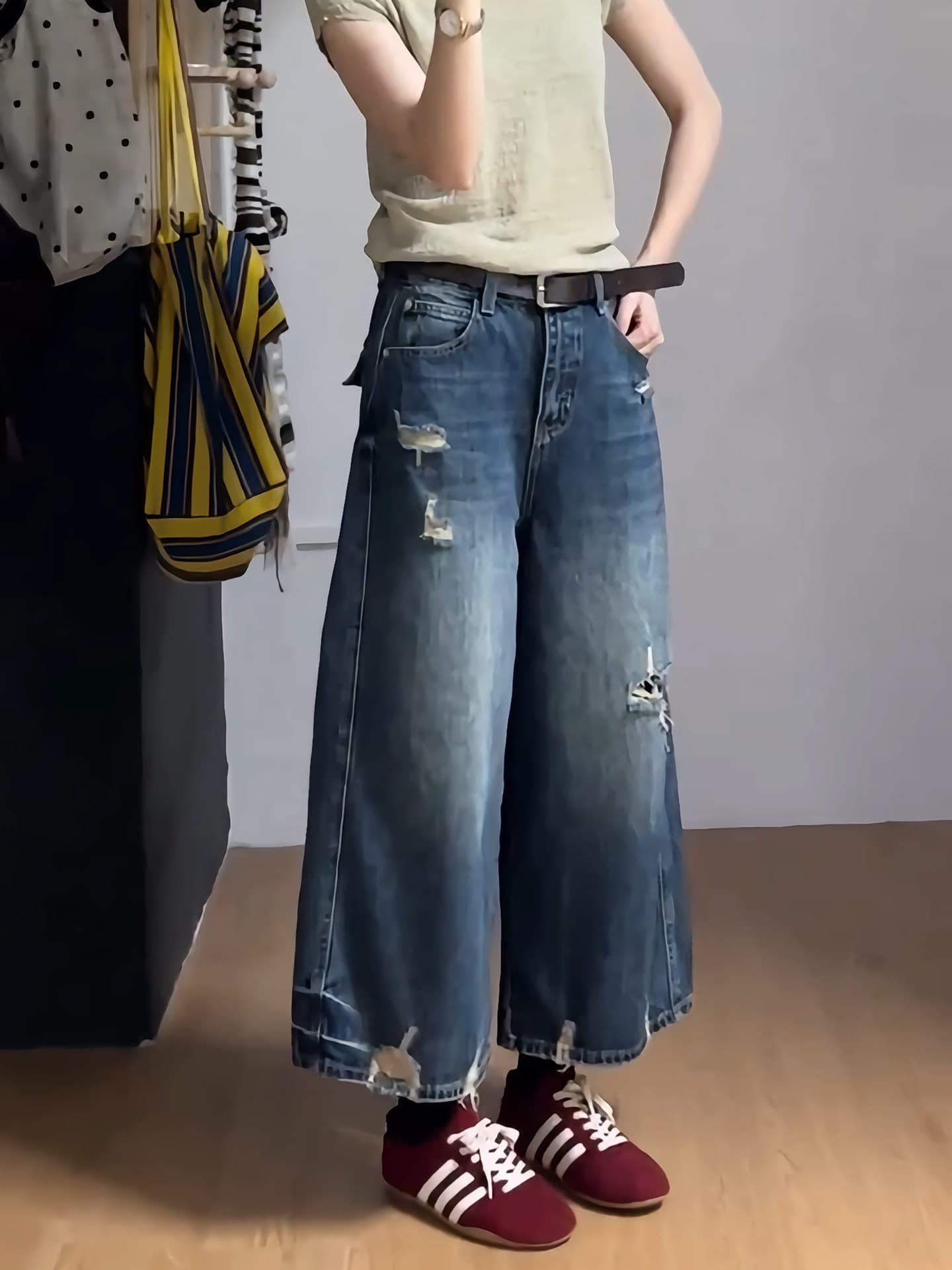 패션 연령 감소 찢어진 부분 넓은 다리 청바지 여성 여름 얇은 스타일 2026 새로운 작은 키 루즈핏 8 점 스트레이트 팬츠 이미지 3