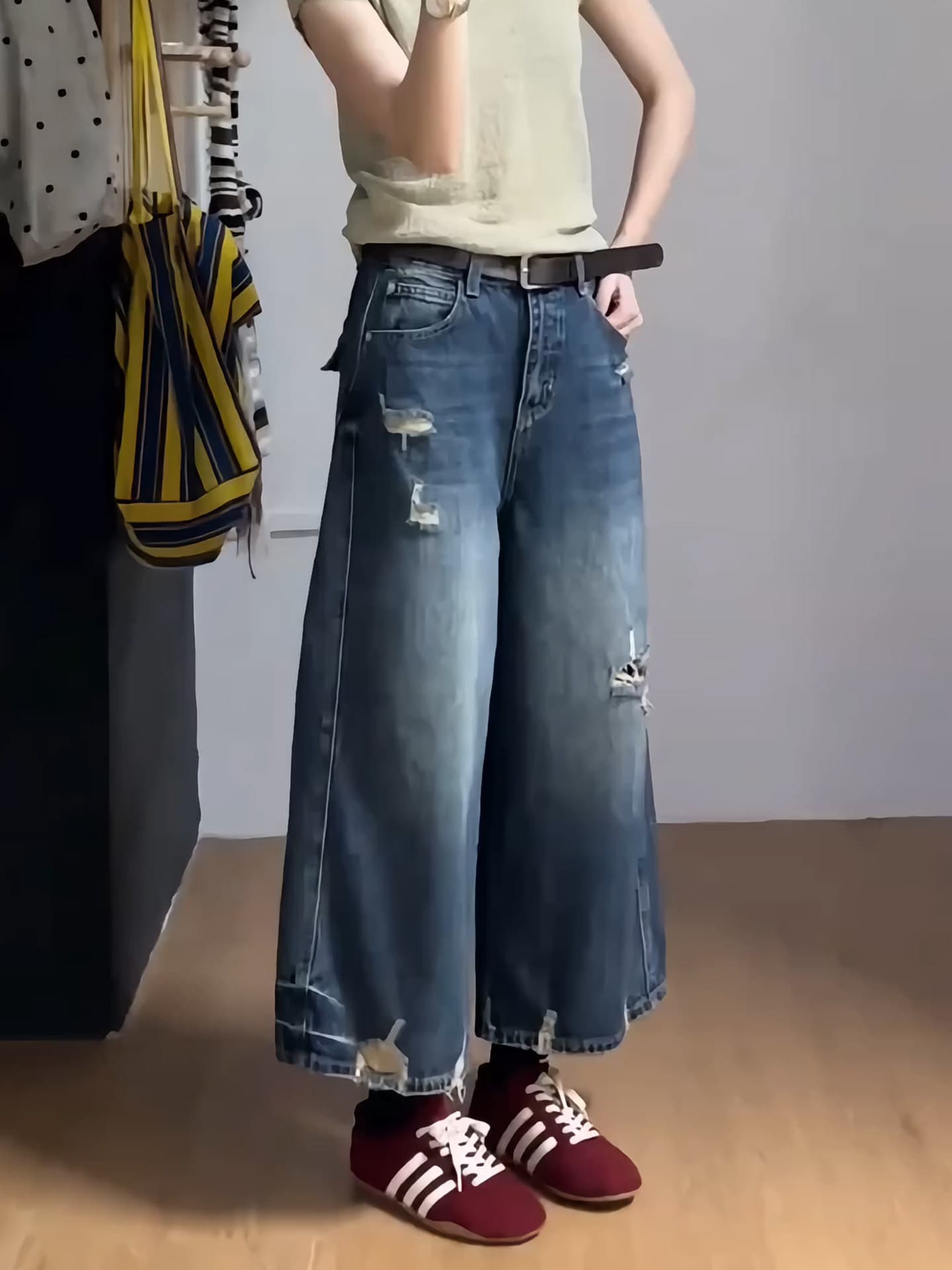 패션 연령 감소 찢어진 부분 넓은 다리 청바지 여성 여름 얇은 스타일 2026 새로운 작은 키 루즈핏 8 점 스트레이트 팬츠 상세 이미지 3