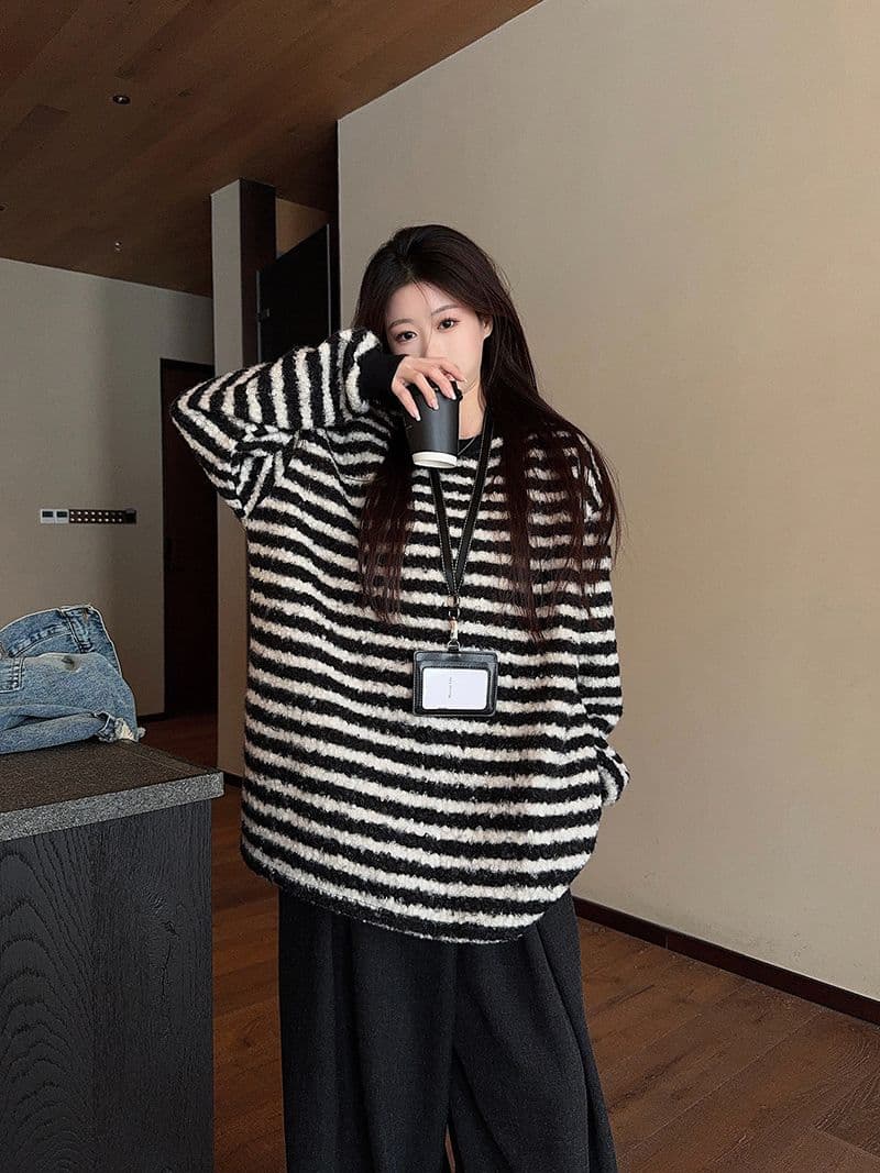 실사 특별 가격 털 서클 스트라이프 털이 있는 후드티 가을 겨울 새로운 한 부서 배색 스트라이프 루즈핏 라운드 넥 보온 맨위 상세 이미지 22