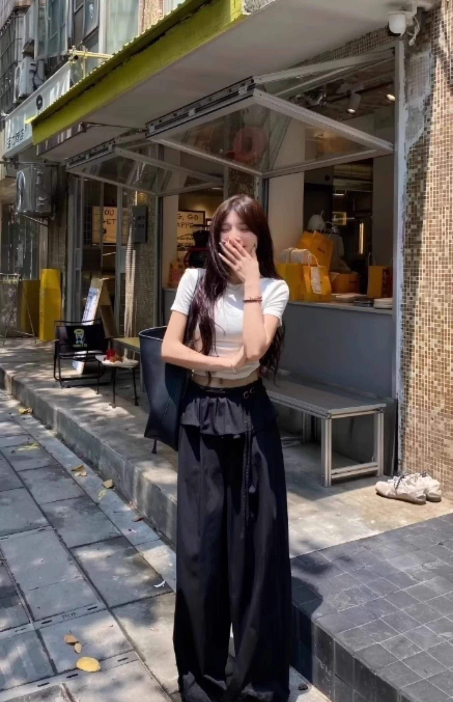 발레 바지 레이스 패치워크 얇은 스타일 캐주얼 바지 다용도 슬림해 보이는 디자인 센스 검정색 와이드 레그 팬츠 긴 바지 상세 이미지 2