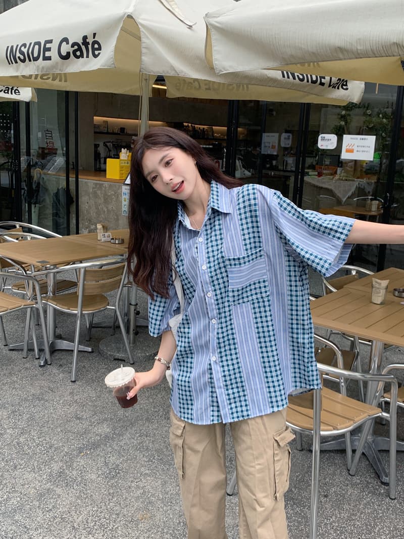 실사 레트로 높음 거리 스트라이프 체크무늬 반팔 여성 셔츠 여름 루즈핏 디자인 센스 작은 대중 캐주얼 다용도 맨위 상세 이미지 9