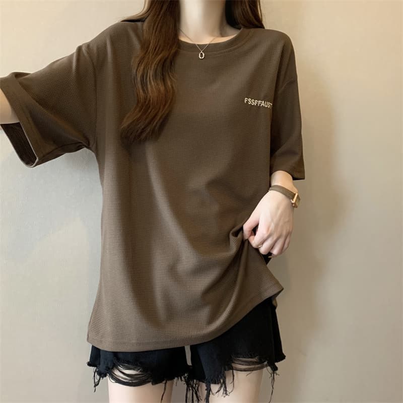 실사 ins 슈퍼 화재 자수 반팔 티셔츠 여성 여름 새로운 루즈핏 한국 스타일 다용도 chic 홍콩 느낌 동정 맨위 이미지 4