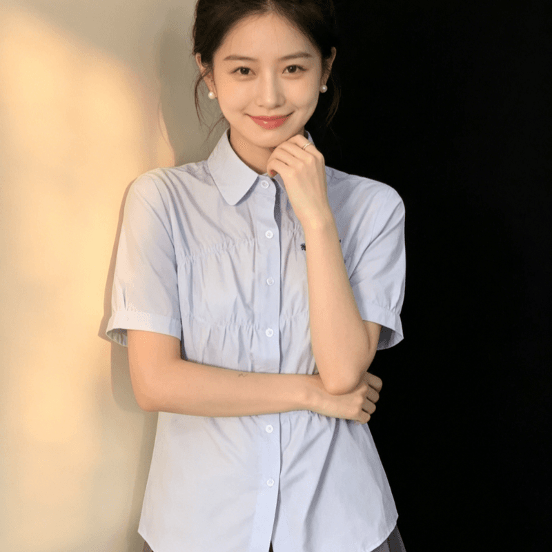파란색 반팔 여성 셔츠 여름 학원 스타일 달콤함 루즈핏 단색 셔츠 한 부서 고급 센스 주름 맨위 트렌디 이미지 3