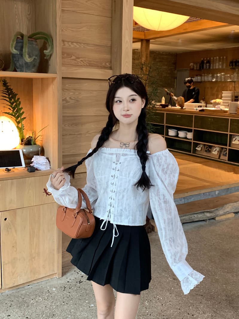 나비 어둠 곡물 자수 레이스 흰 셔츠 여성 의류 2026 가을 새로운 디자인 센스 고유 한 Chic 품격 맨위 상세 이미지 12