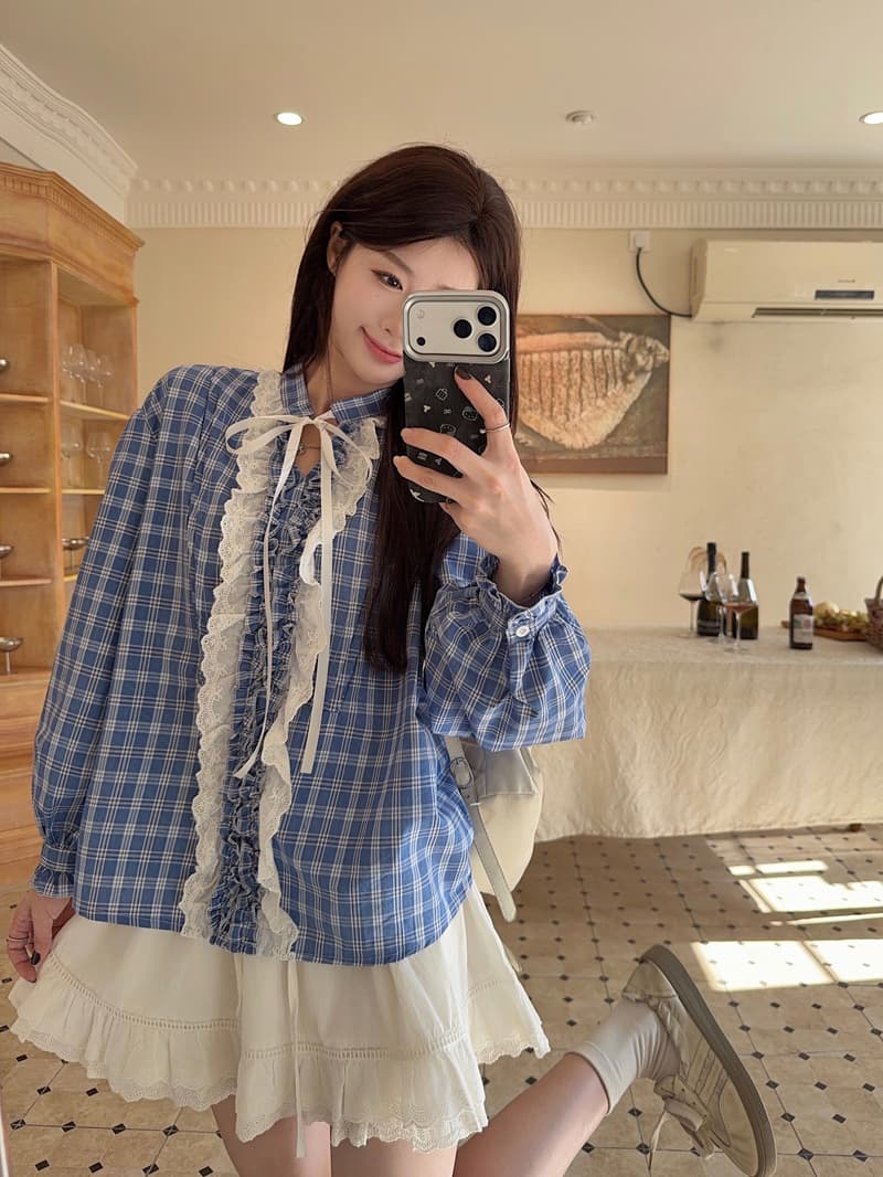 프랑스식 벌룬 소매 레이스업 블루 체크무늬 여성 셔츠 루즈핏 레이스 조각 품격 V넥 긴팔 맨위 2026 봄 상세 이미지 9