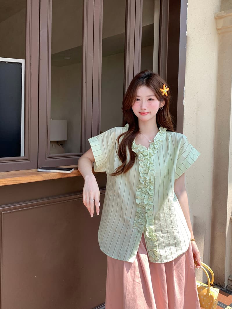 여름 애플 그린 스트라이프 반팔 여성 셔츠 2026 새로운 Chic 루즈핏 프릴 V넥 Chic 맨위 ins 상세 이미지 13
