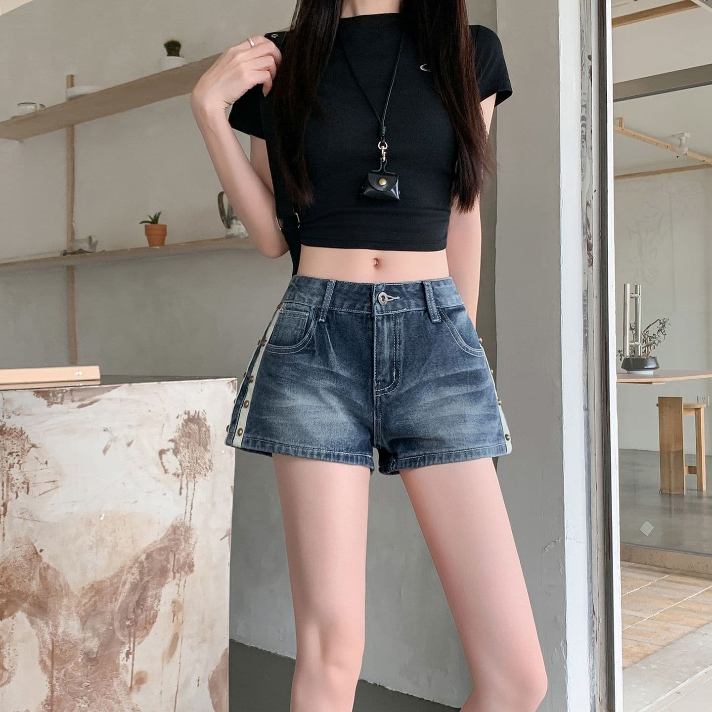 실사 정가 천사 날개 자수 징 데님 반바지 여성 이문화 핫걸 마 오래된 로우 웨이스트 뜨거운 바지 상세 이미지 5