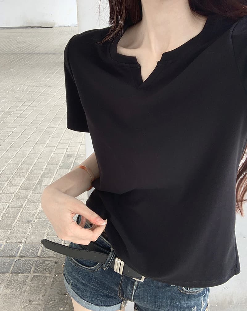 실사 180 그램 면 당겨 프레임 반팔 티셔츠 여성 여름 2026 쇼트 스타일 트렌디 긍정적 인 어깨 단색 V넥 맨위 한국 스타일 여성 의류 상세 이미지 18