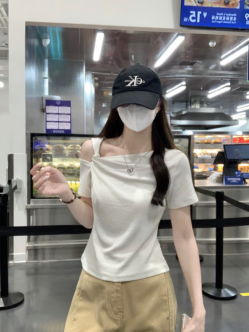 실사 반팔 티셔츠 여성 의류 여름 새로운 트렌디 한 부서 디자인 센스 몸매 가꾸기 슬림해 보이는 단색 비스듬한 칼라 맨위 상세 이미지 13