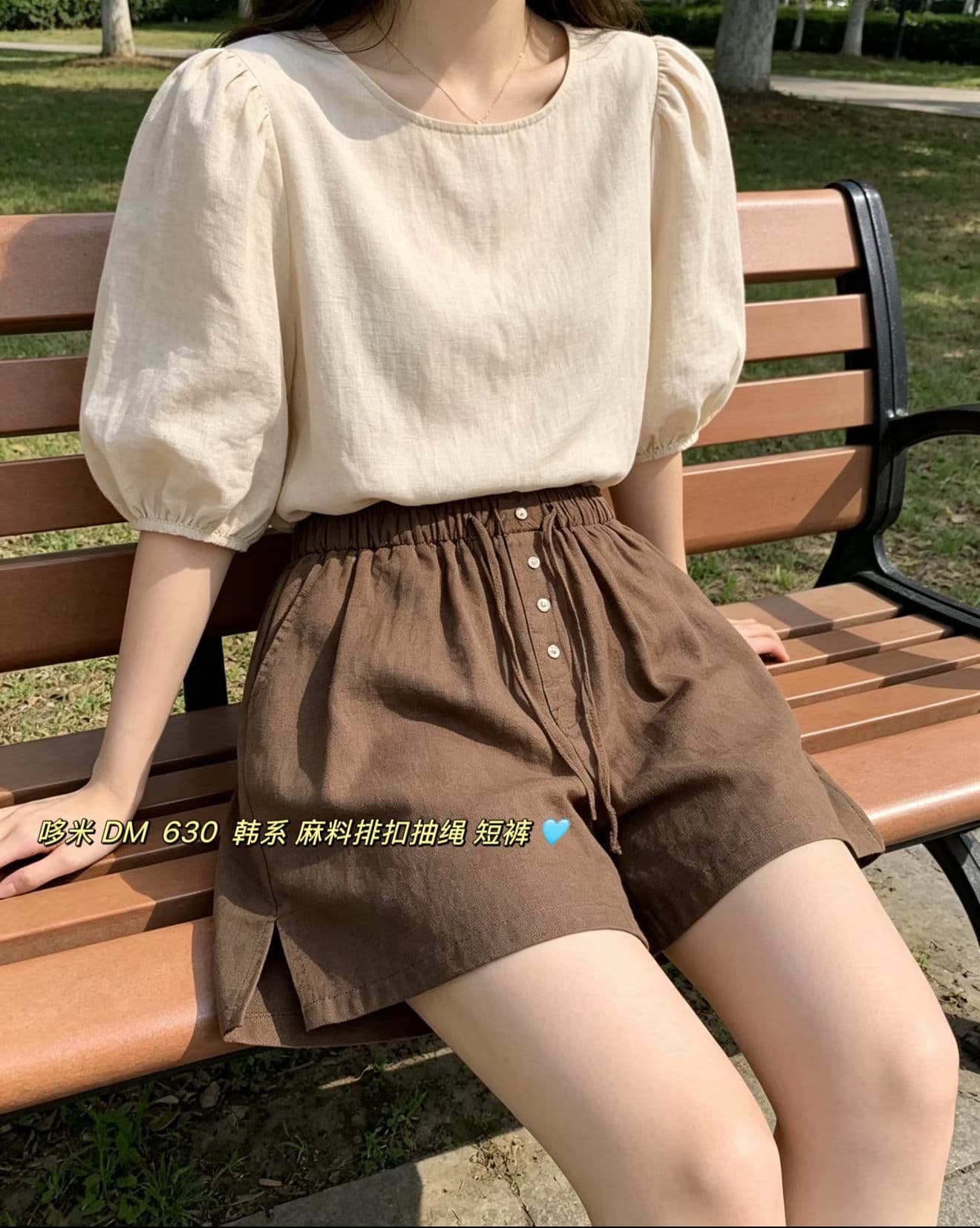 루즈핏 캐주얼 반바지 외출용 디자인 센스 단추 장식 허리밴드 반바지 이미지 4